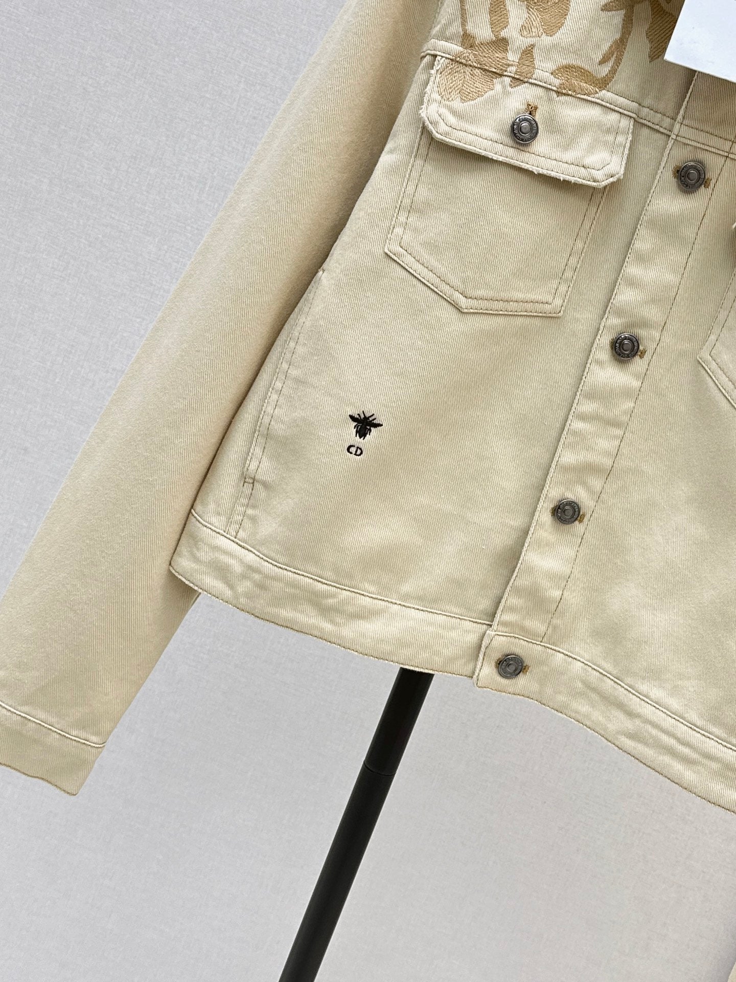 CD NEW Embroidered jacket