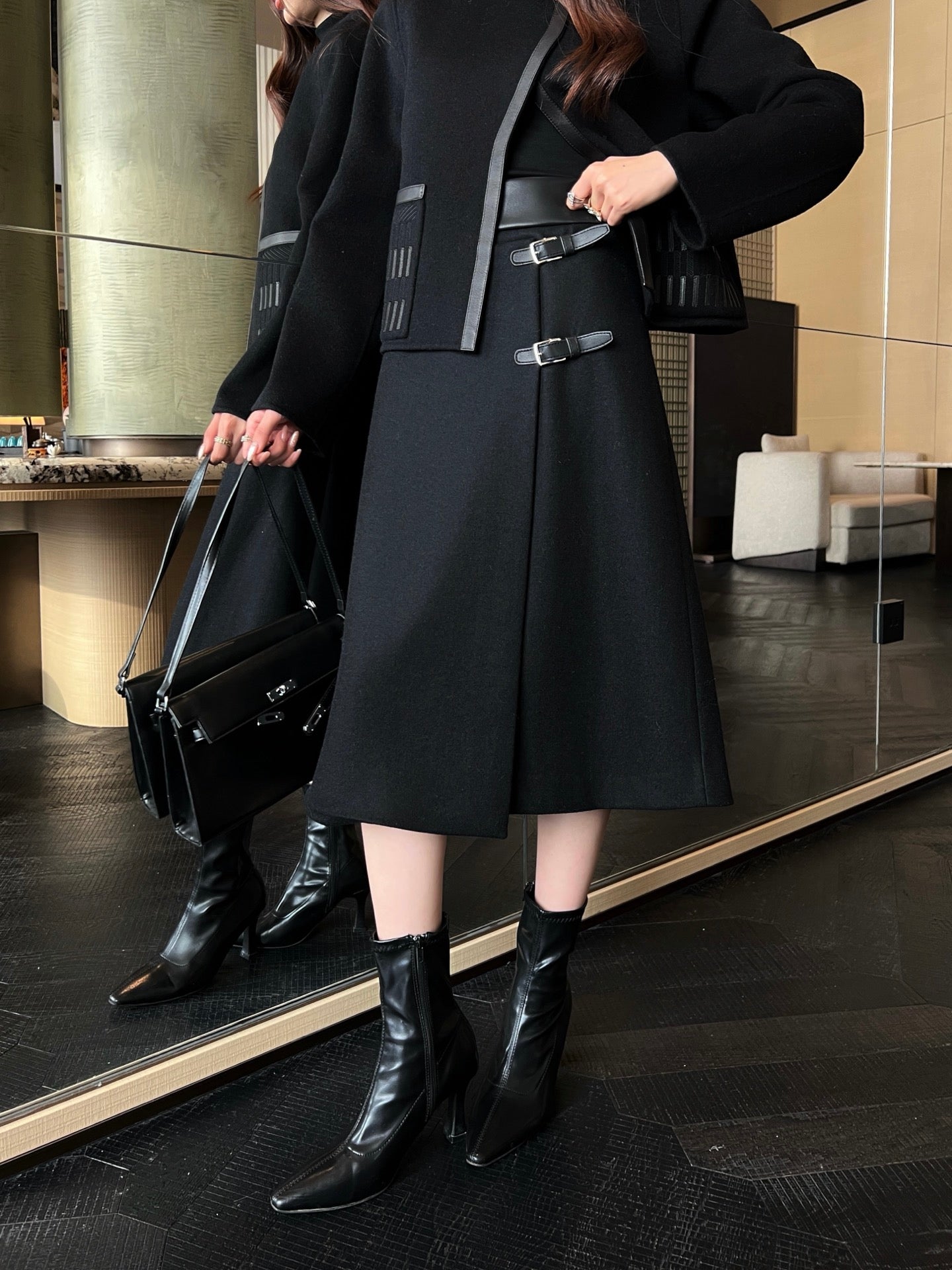 Herm NEW contract pu skirts