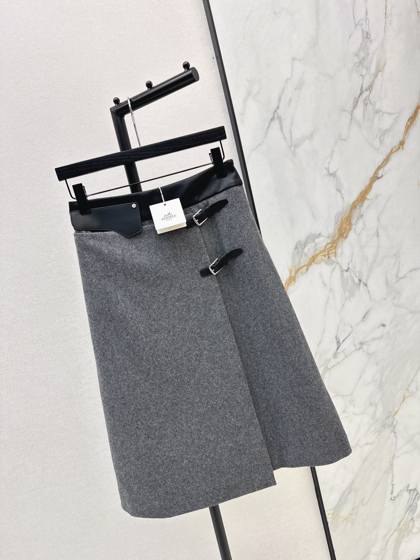 Herm NEW contract pu skirts