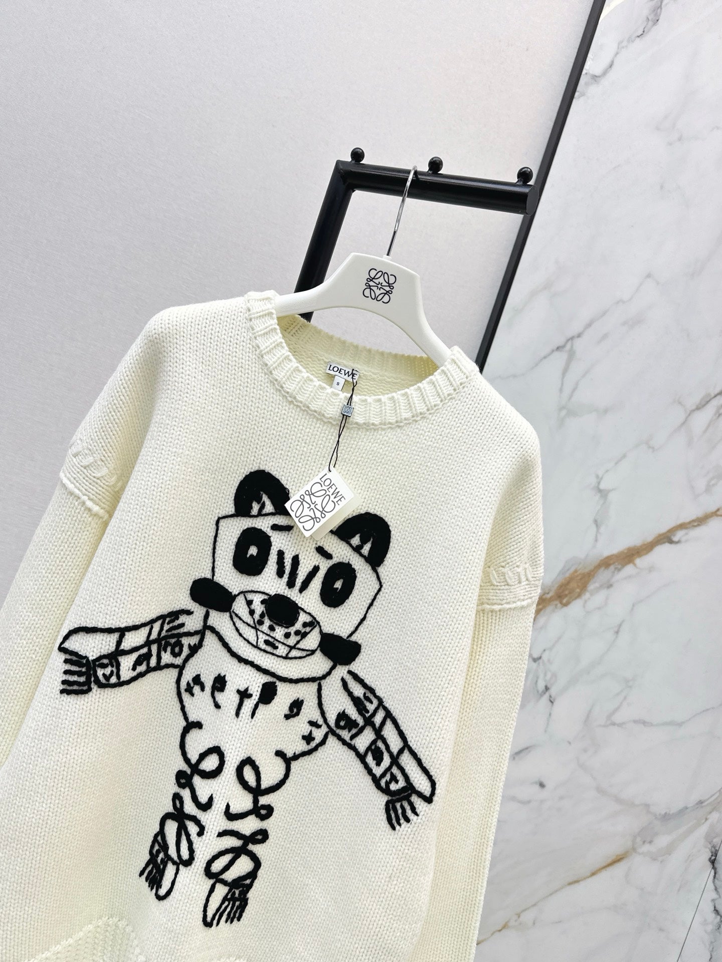 Loe NEW embroidered sweater