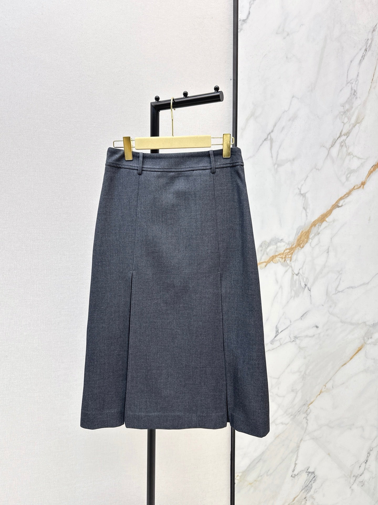 Miu NEW pleated skirt