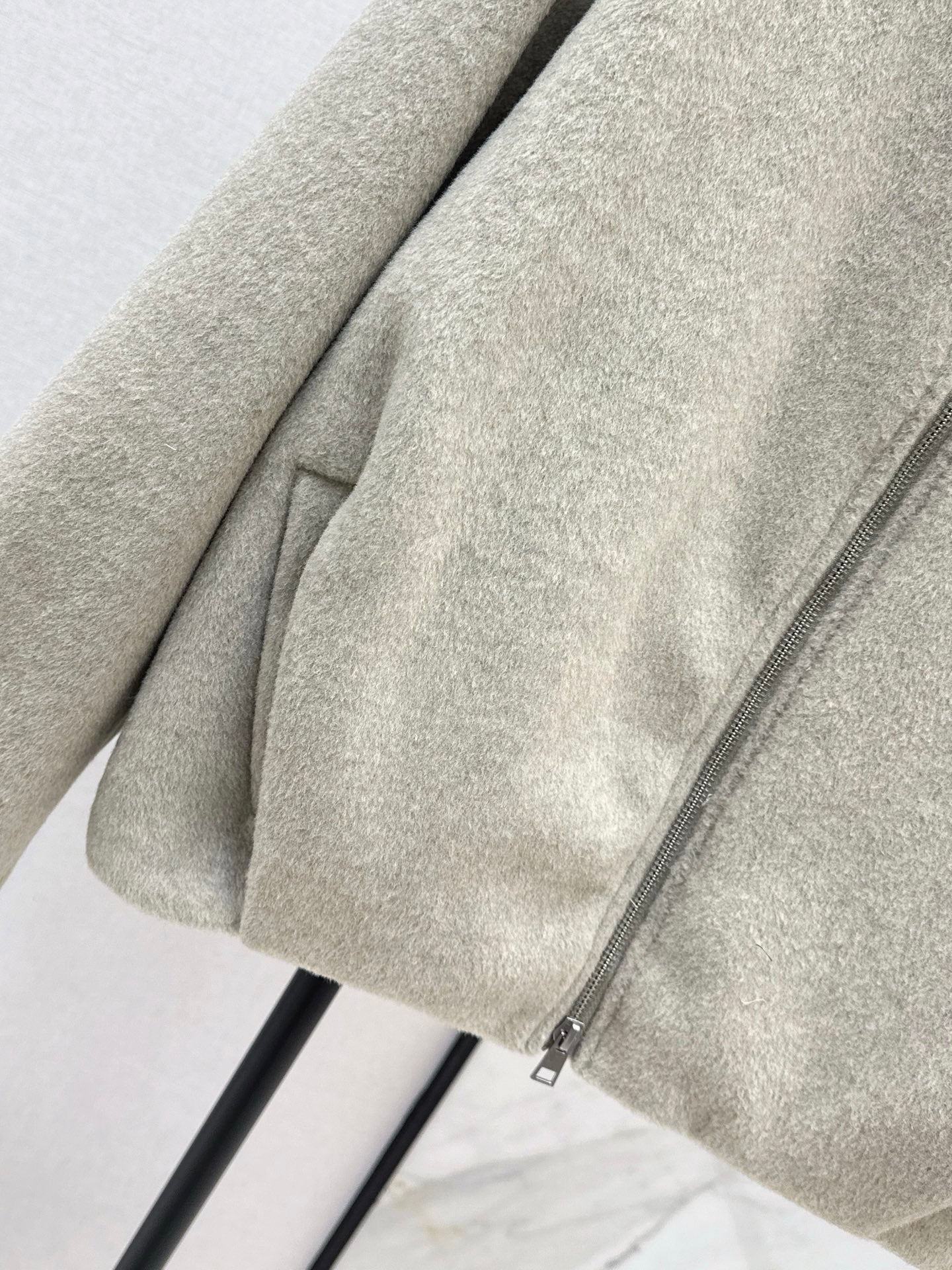 Cann NEW sweatshirt jacket