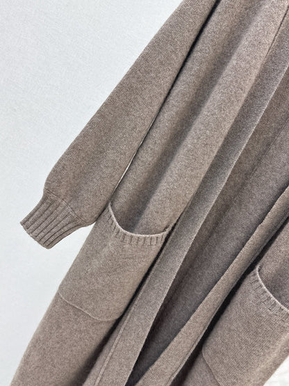 Max NEW Wool cardigan