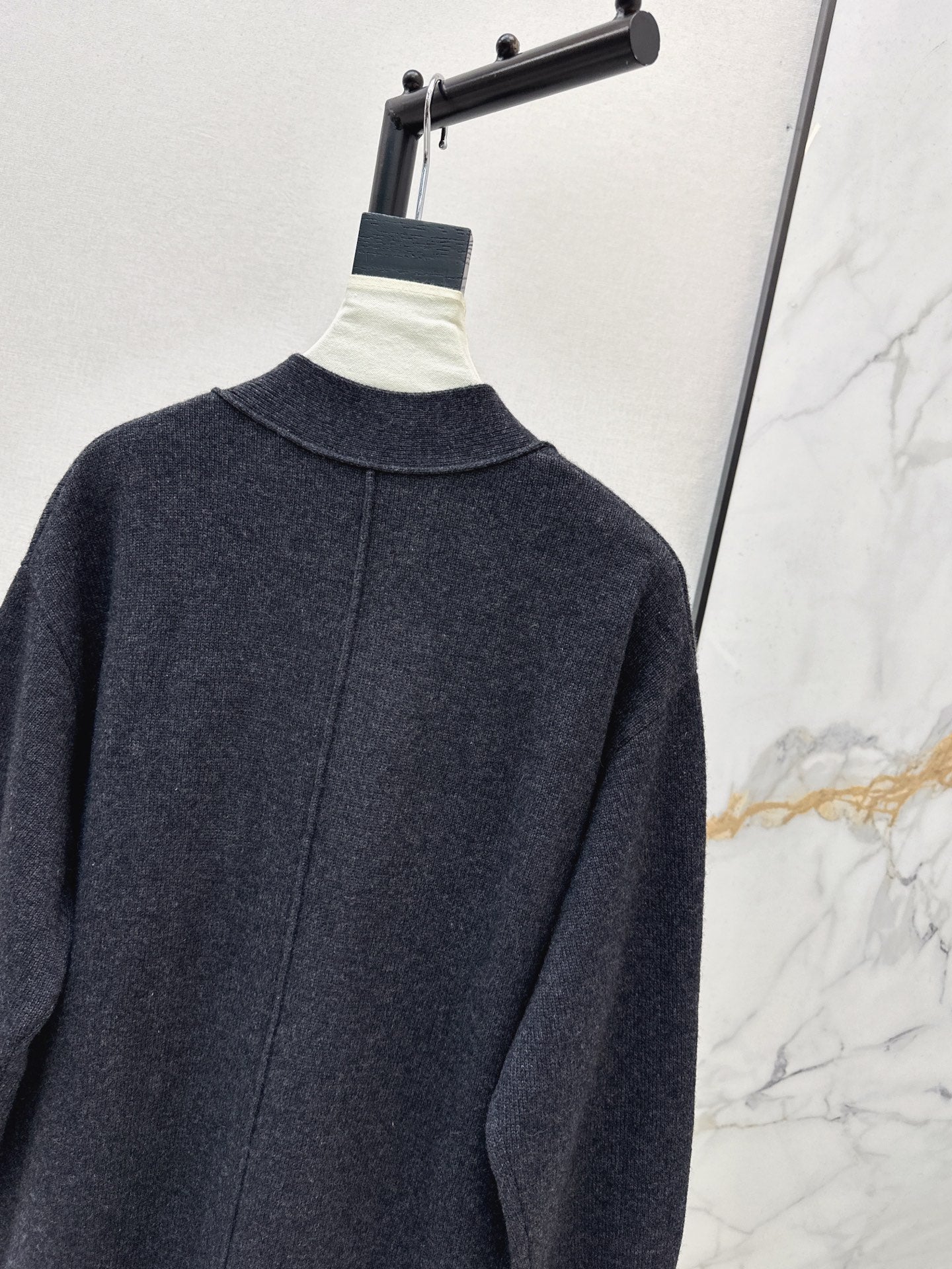 Max NEW Wool cardigan