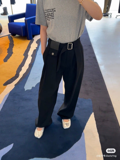 Loe NEW Pleated leather label trousers