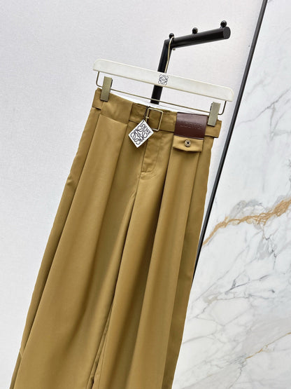 Loe NEW Pleated leather label trousers