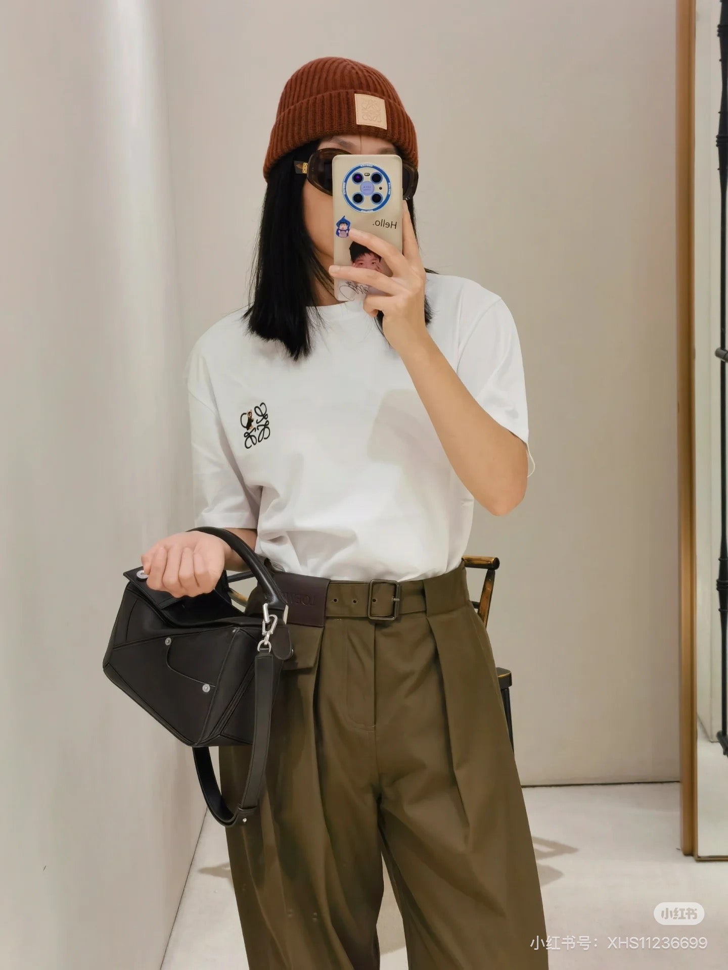 Loe NEW Pleated leather label trousers