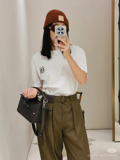 Loe NEW Pleated leather label trousers