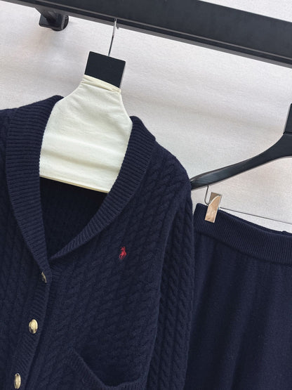 Ral NEW Knitted suit