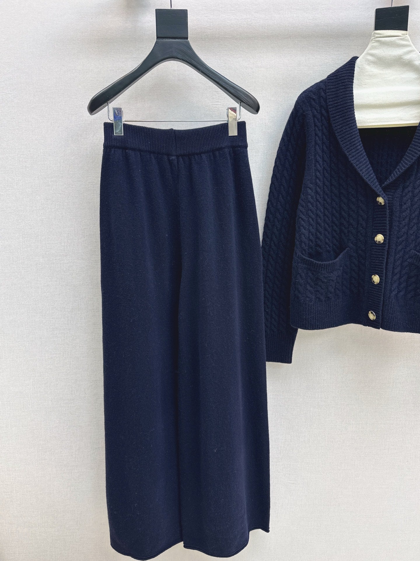 Ral NEW Knitted suit