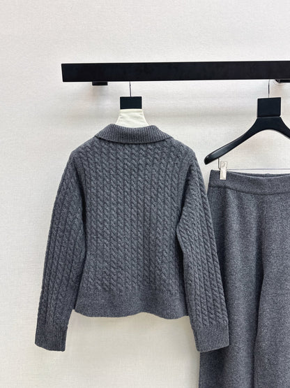 Ral NEW Knitted suit