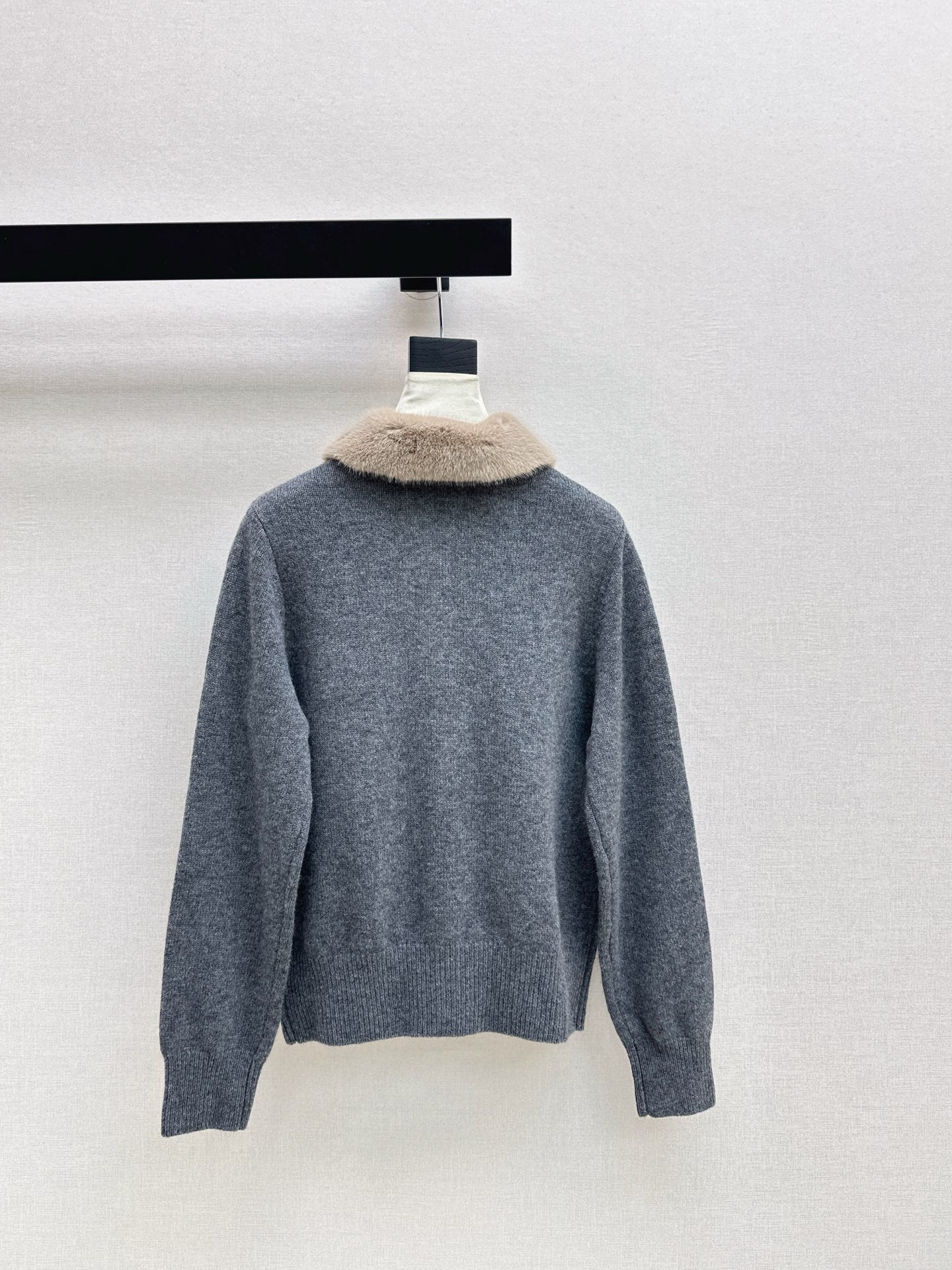 Miu NEW Wool cardigan