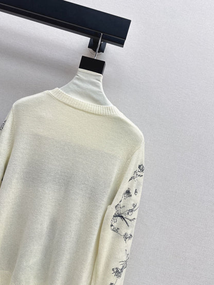 CD NEW embroidered sweater