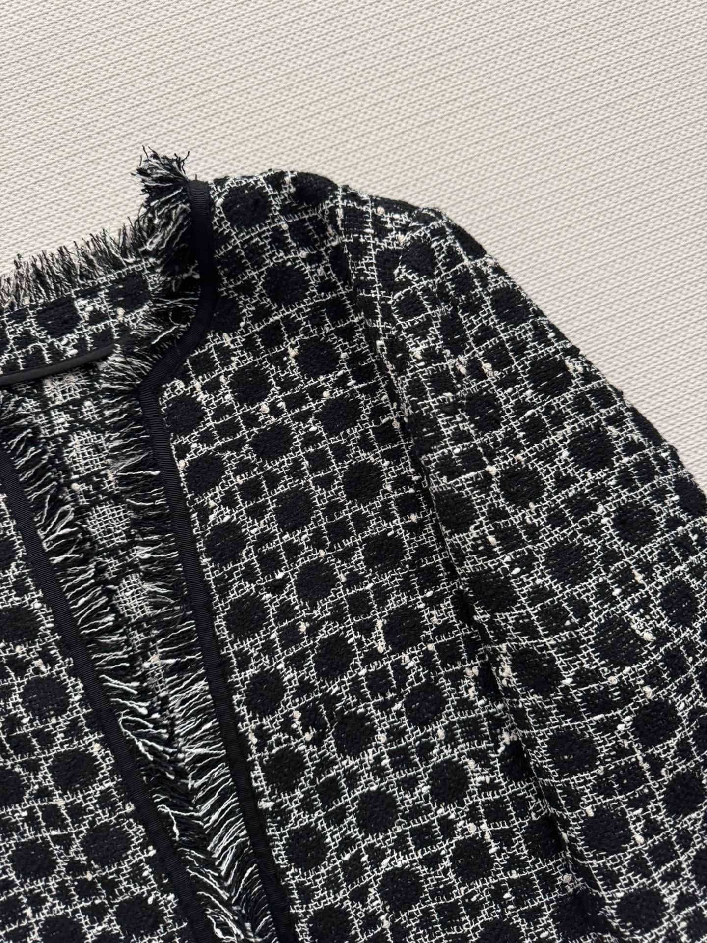 CD NEW fringe jacket