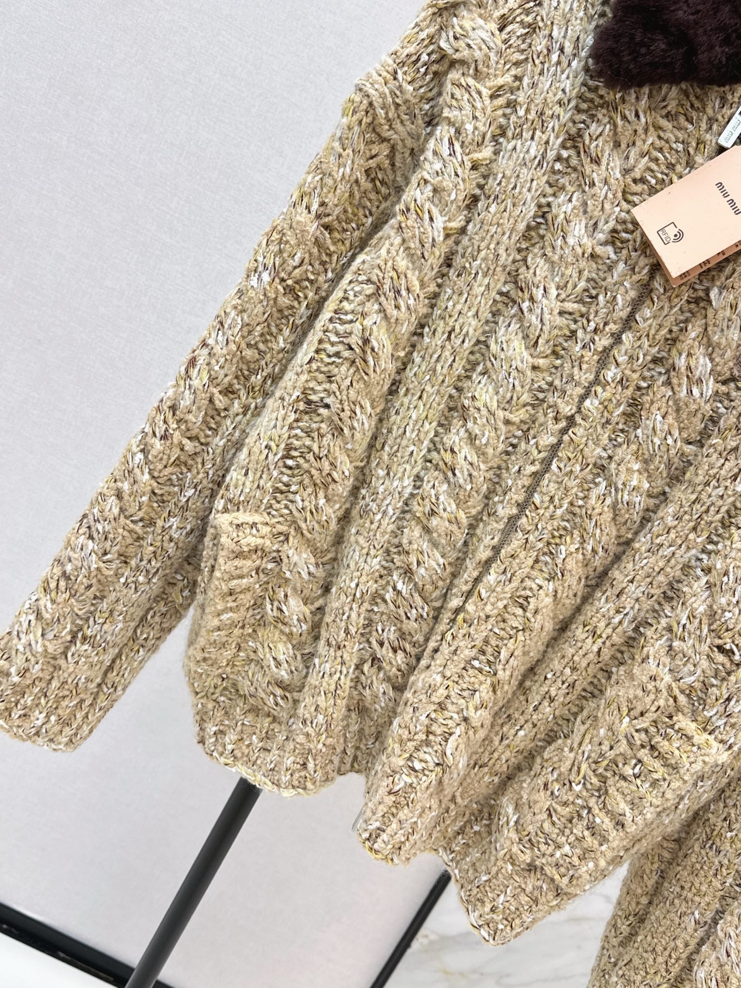 Miu NEW zip-up jacket