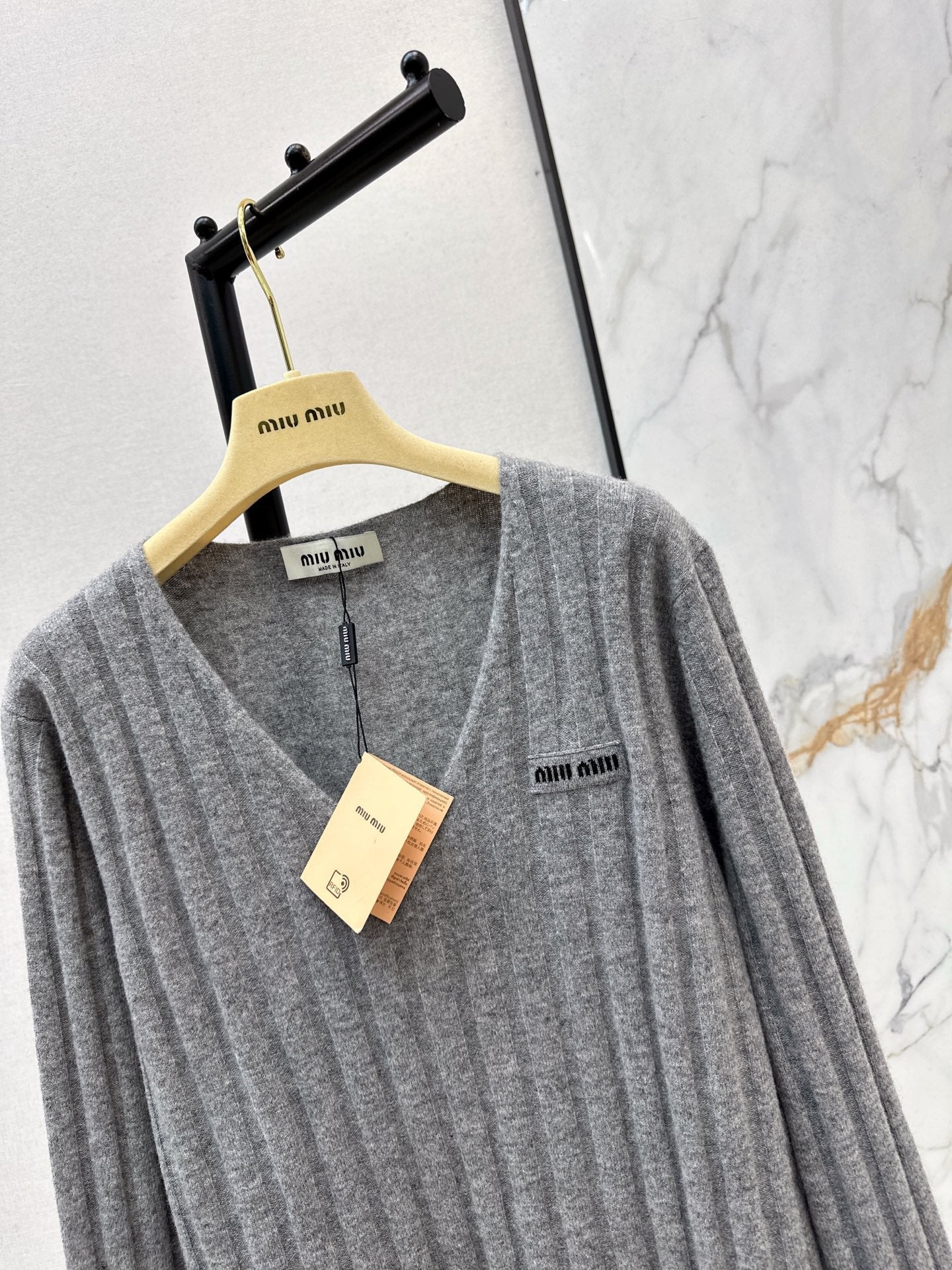 Miu NEW Wool sweater