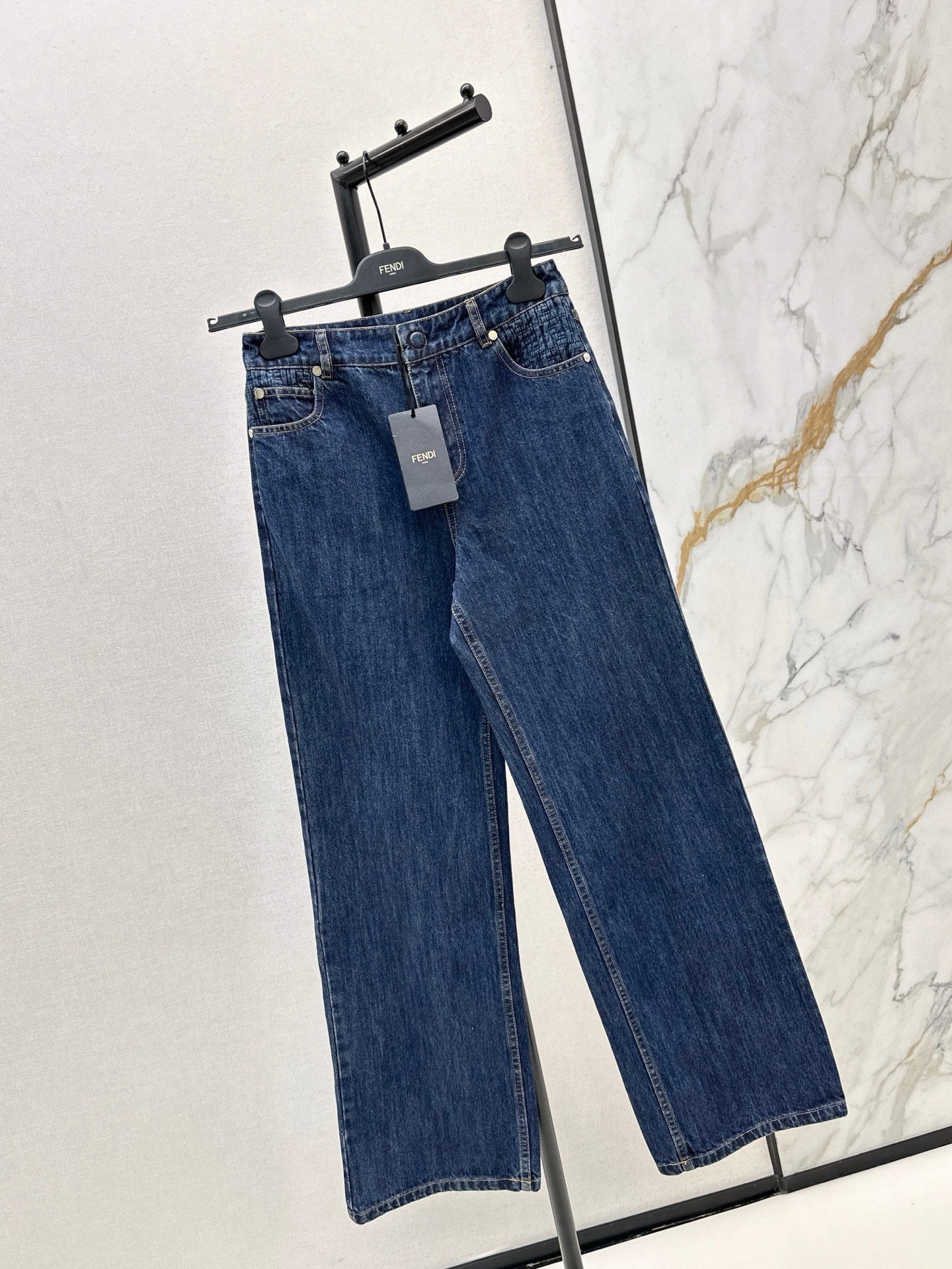 Fend NEW Straight-leg jeans