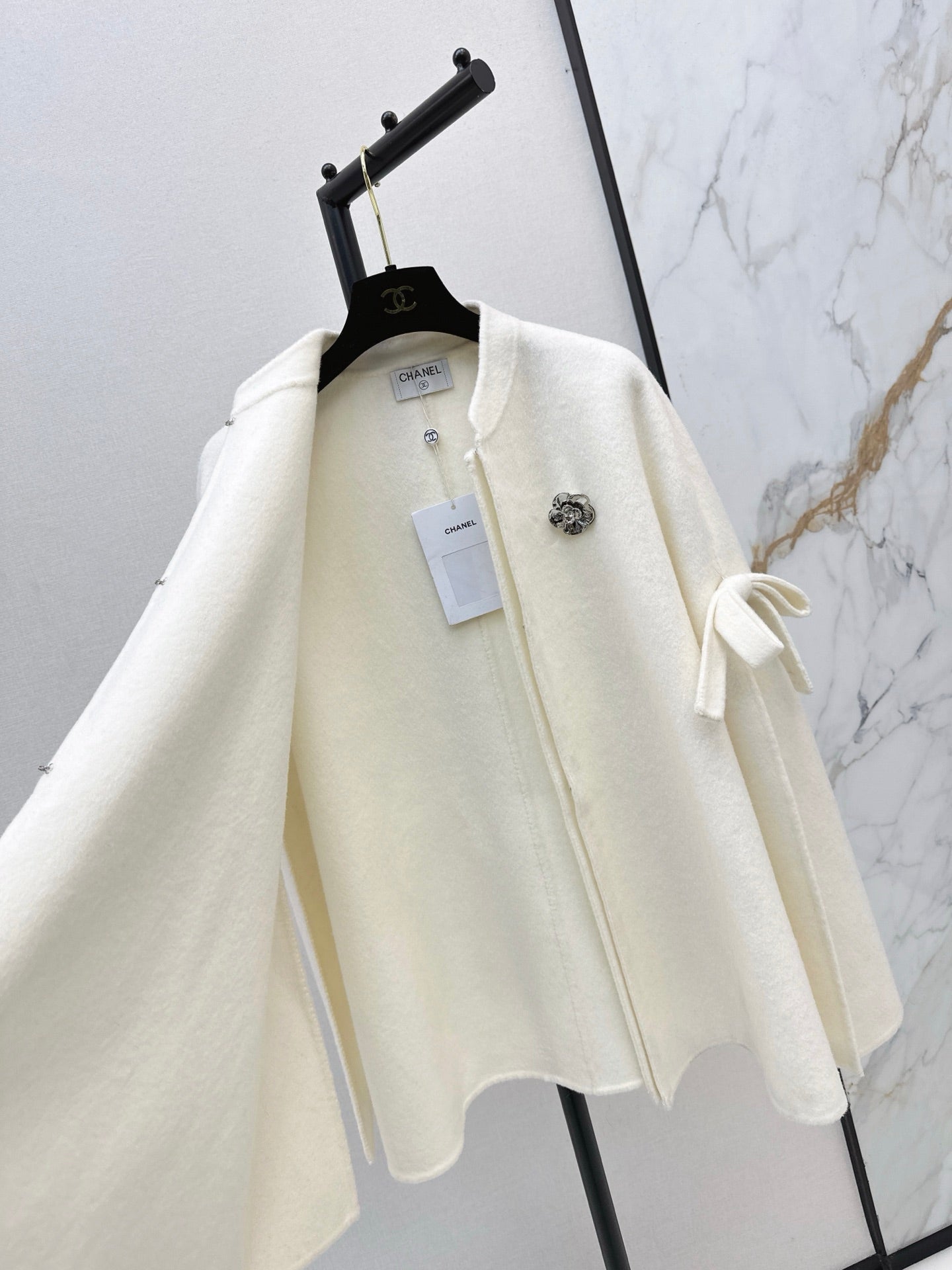 Chan NEW Bow-tie cape coat