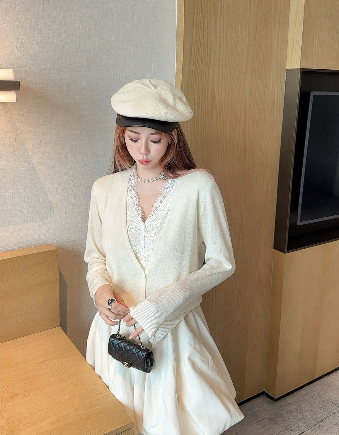 Es NEW Lace-paneled cardigan