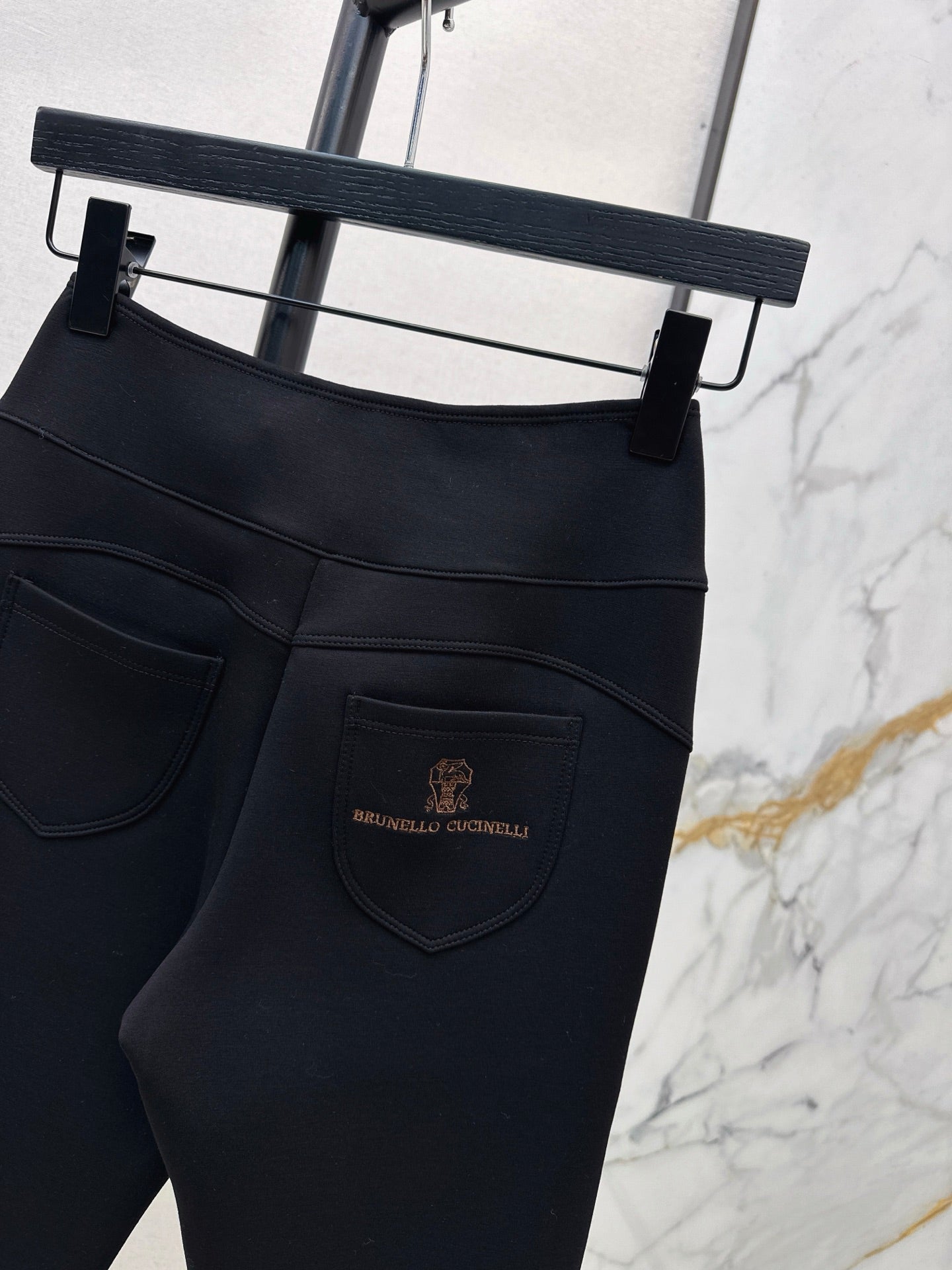 Brun NEW High-waisted leggings