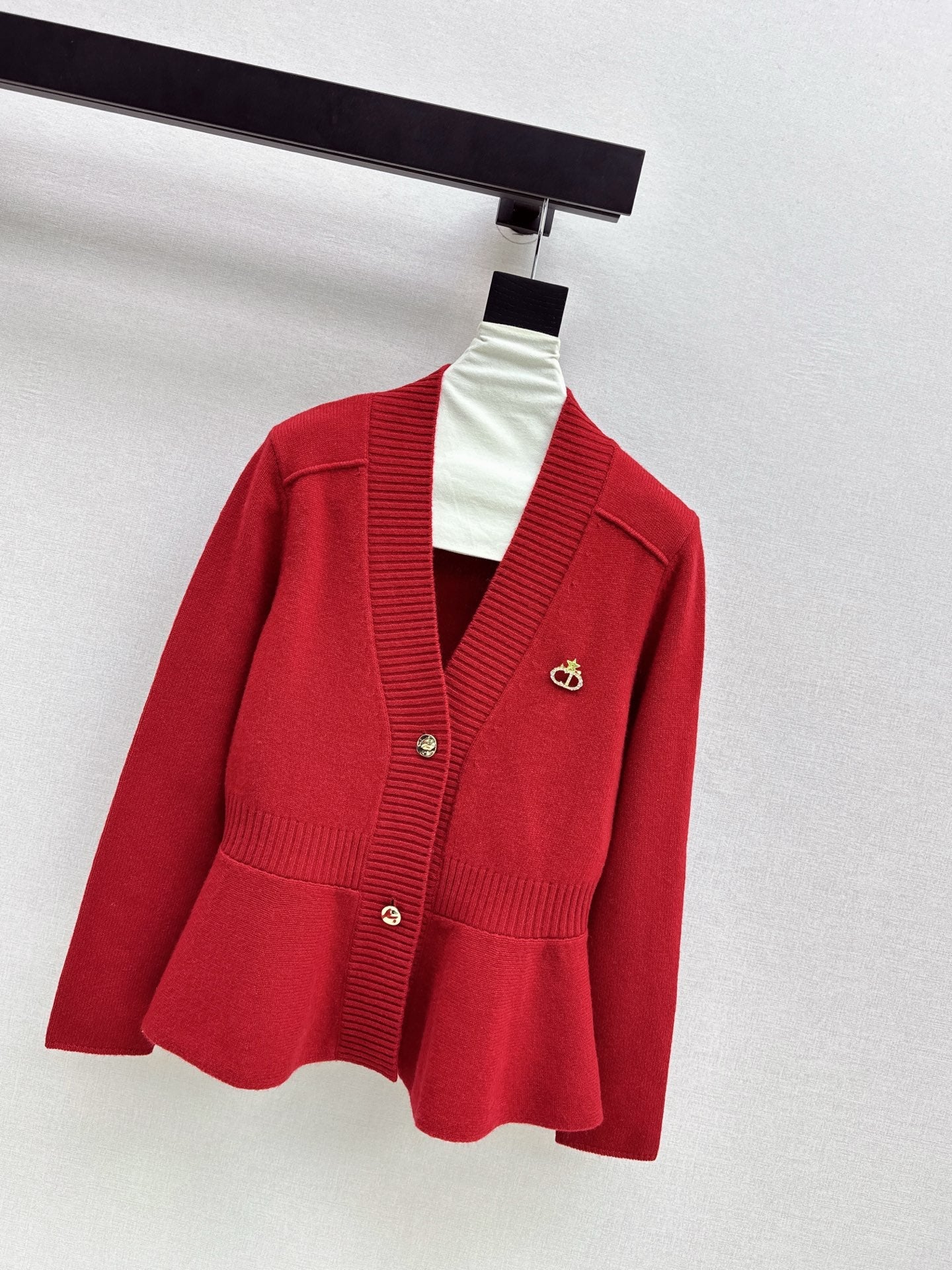 CD NEW V-neck cardigan