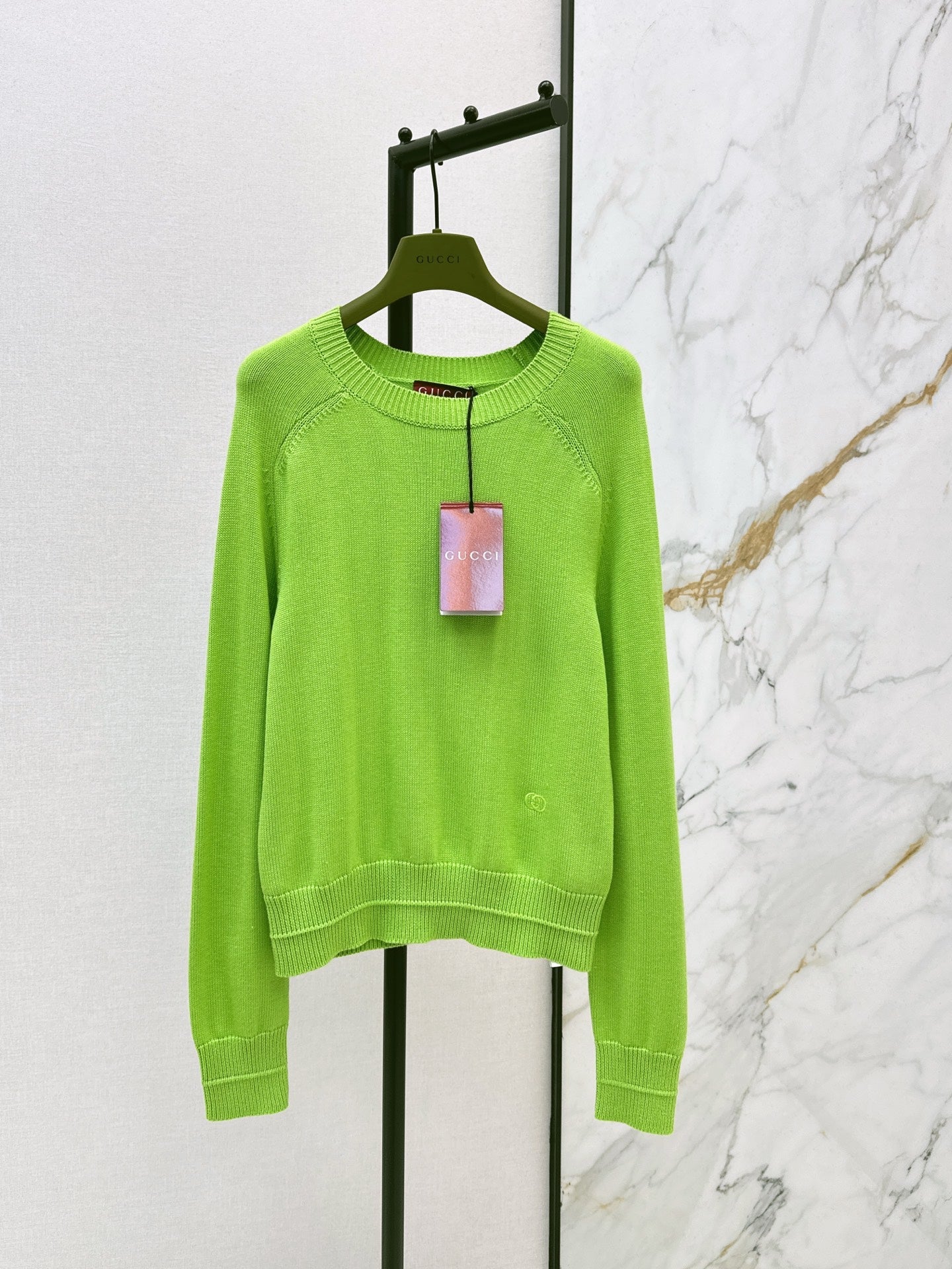 Guc NEW Embroidered sweater