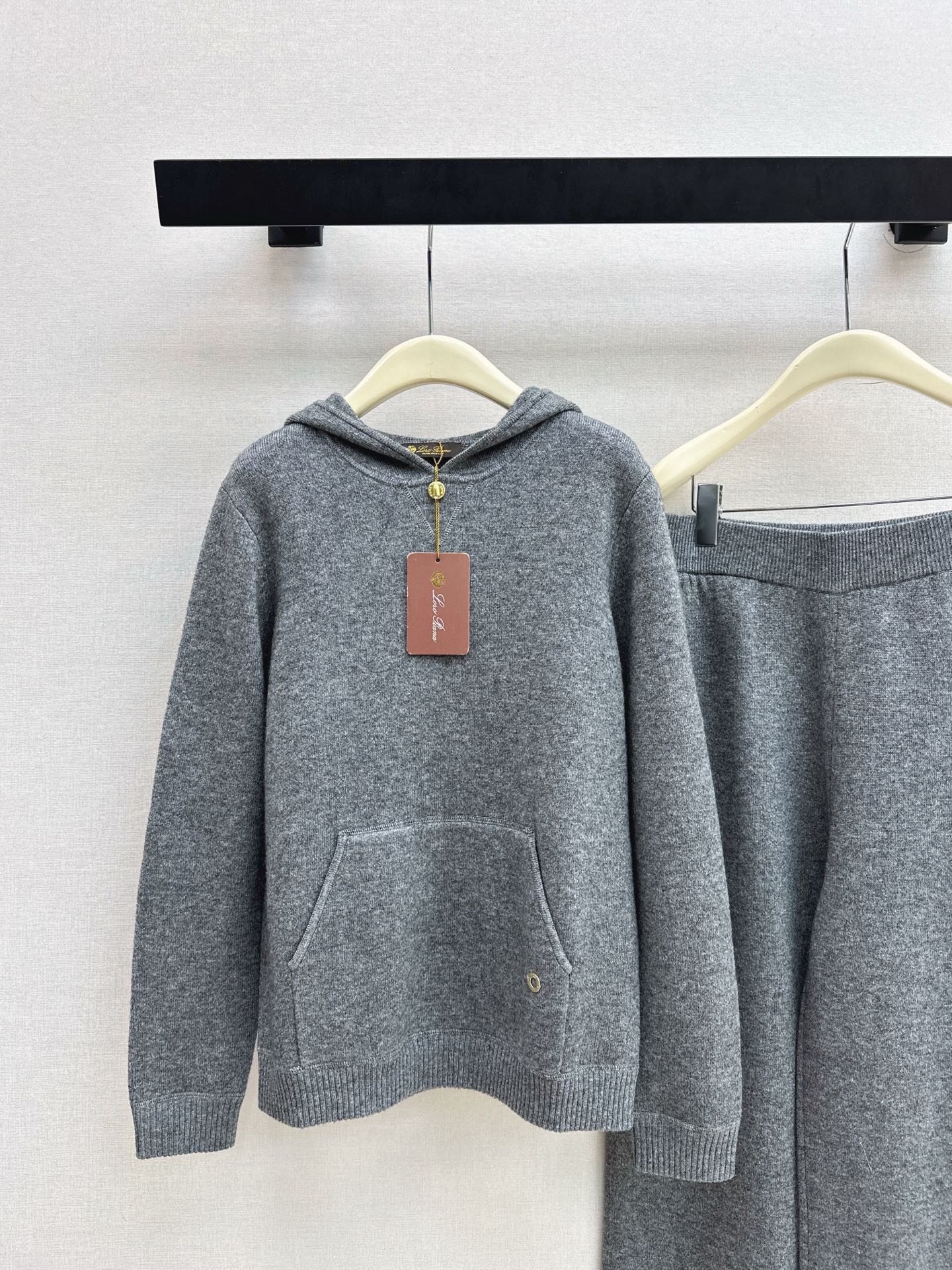 Loro NEW Cashmere suit