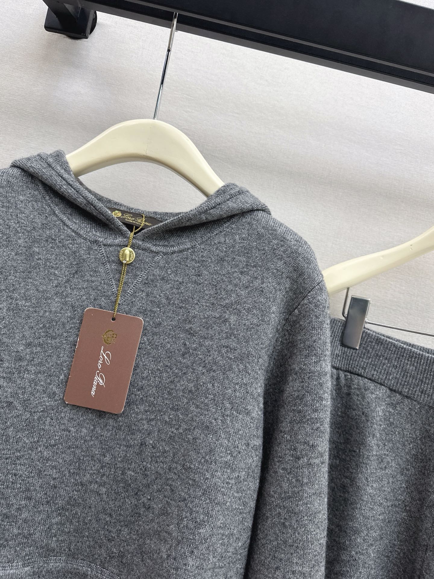 Loro NEW Cashmere suit