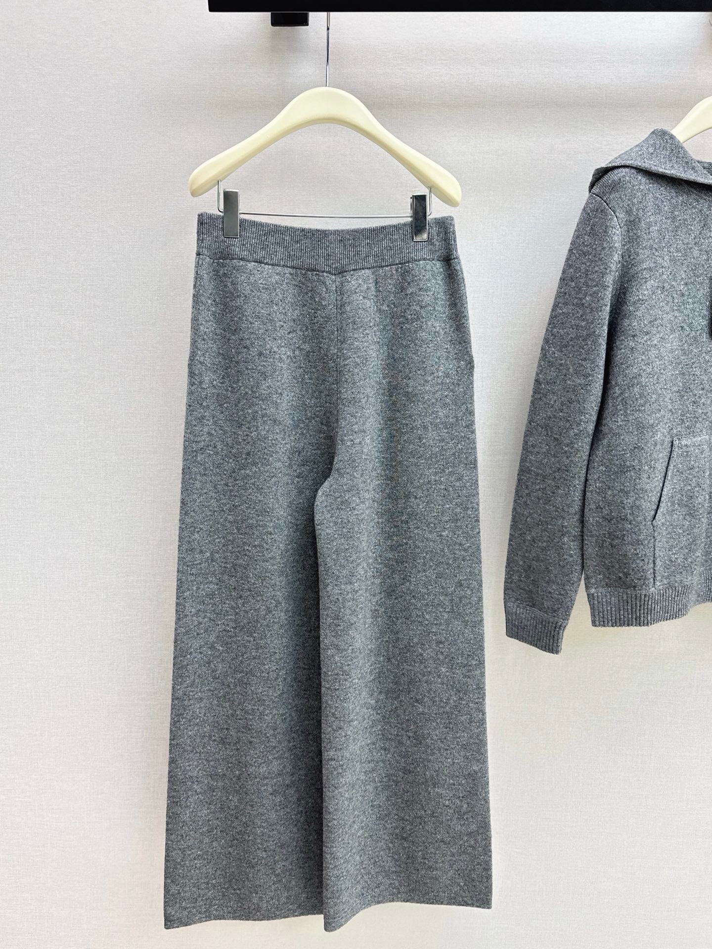 Loro NEW Cashmere suit