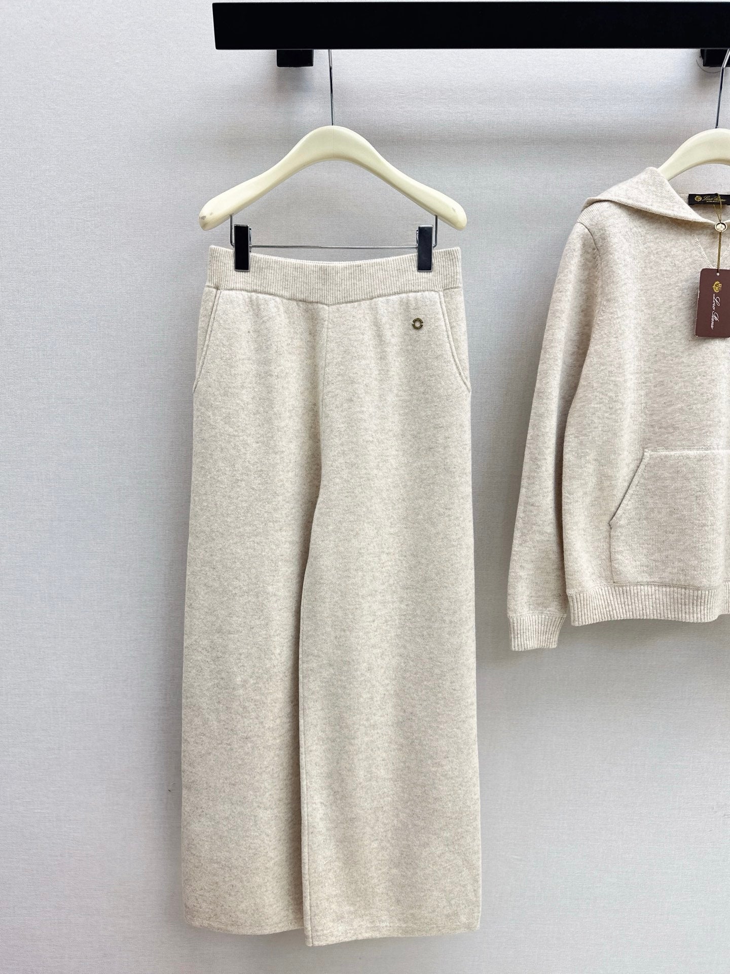 Loro NEW Cashmere suit