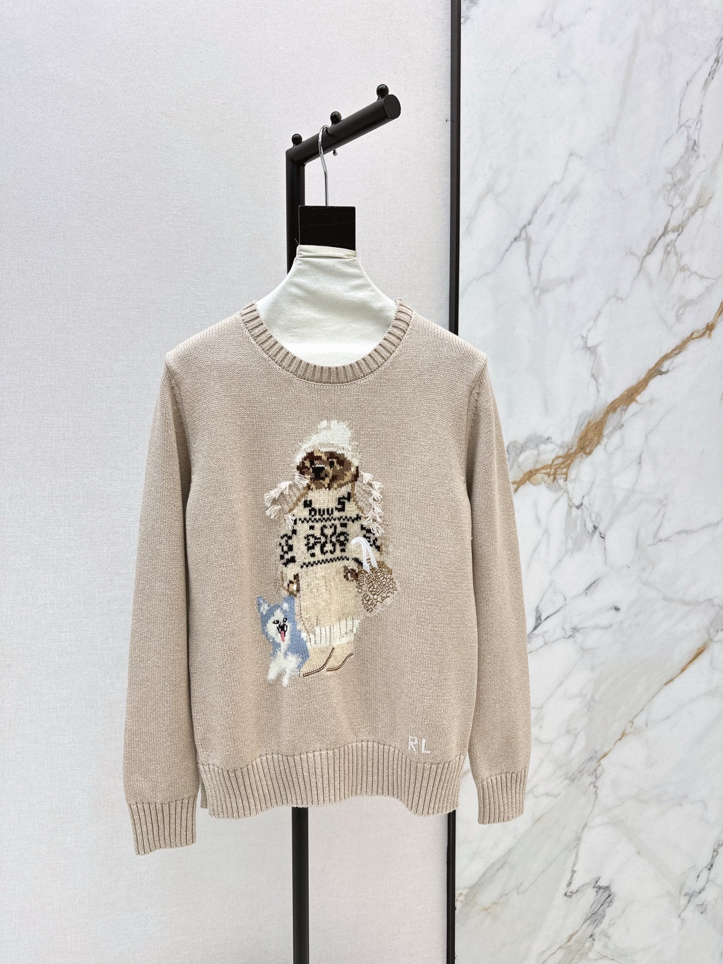 Ral NEW embroidered sweater