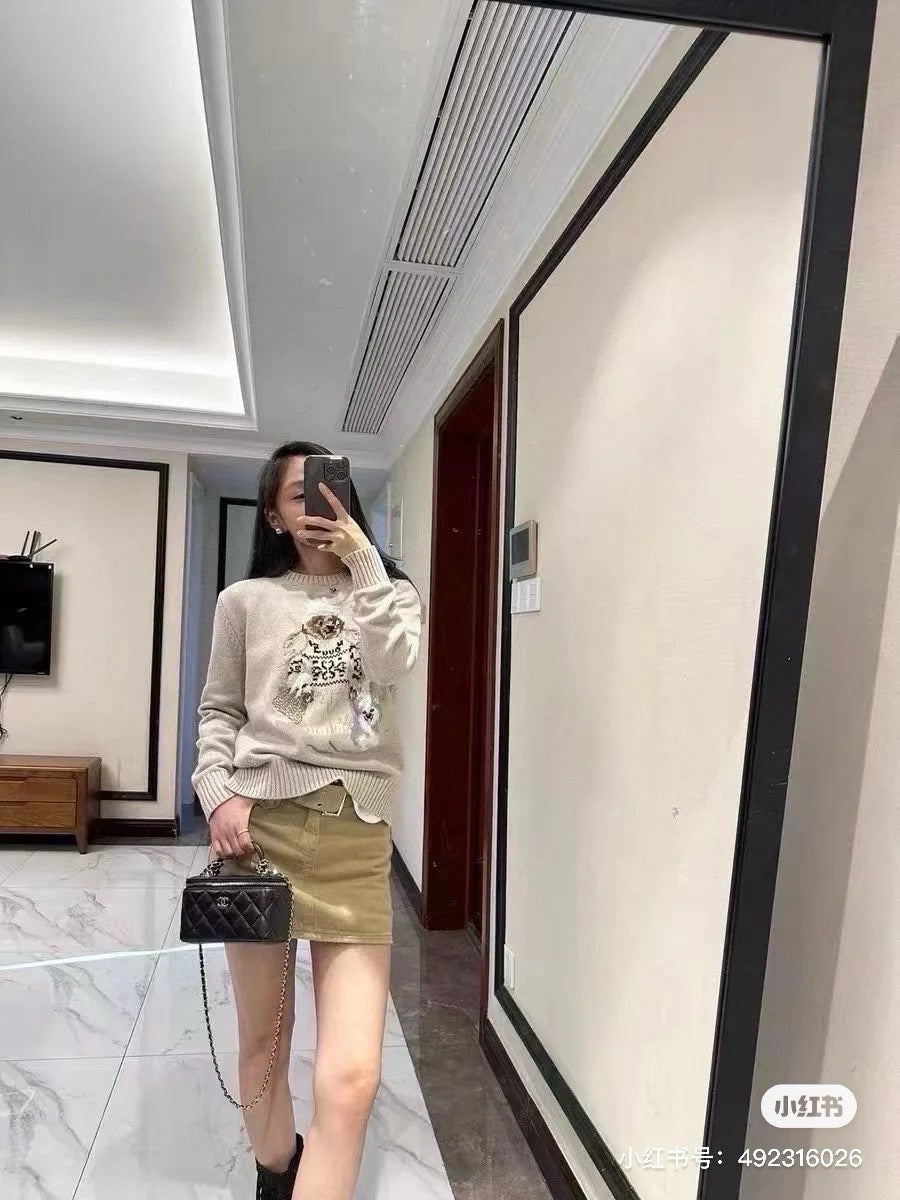 Ral NEW embroidered sweater