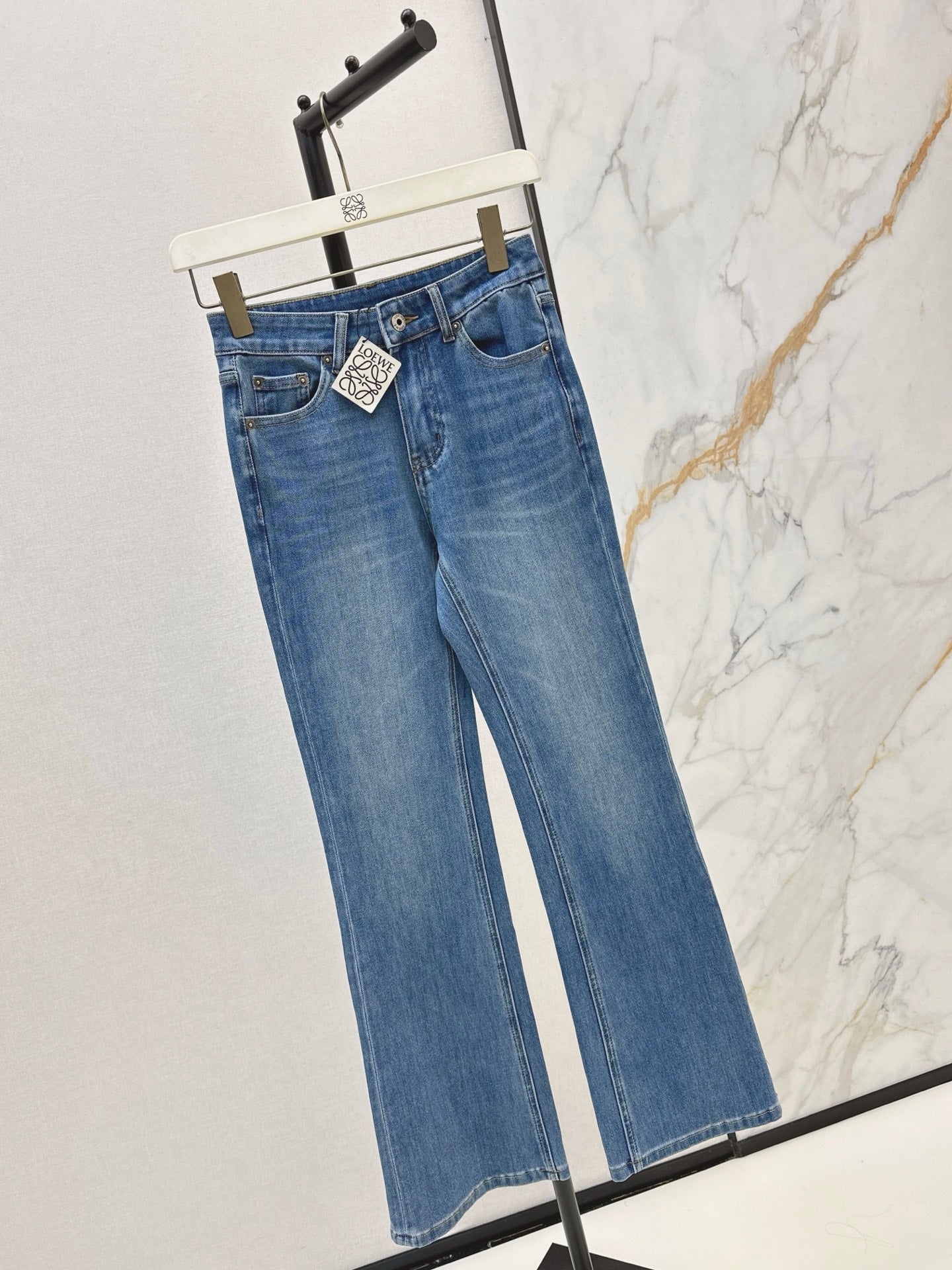 Loe NEW flared jeans