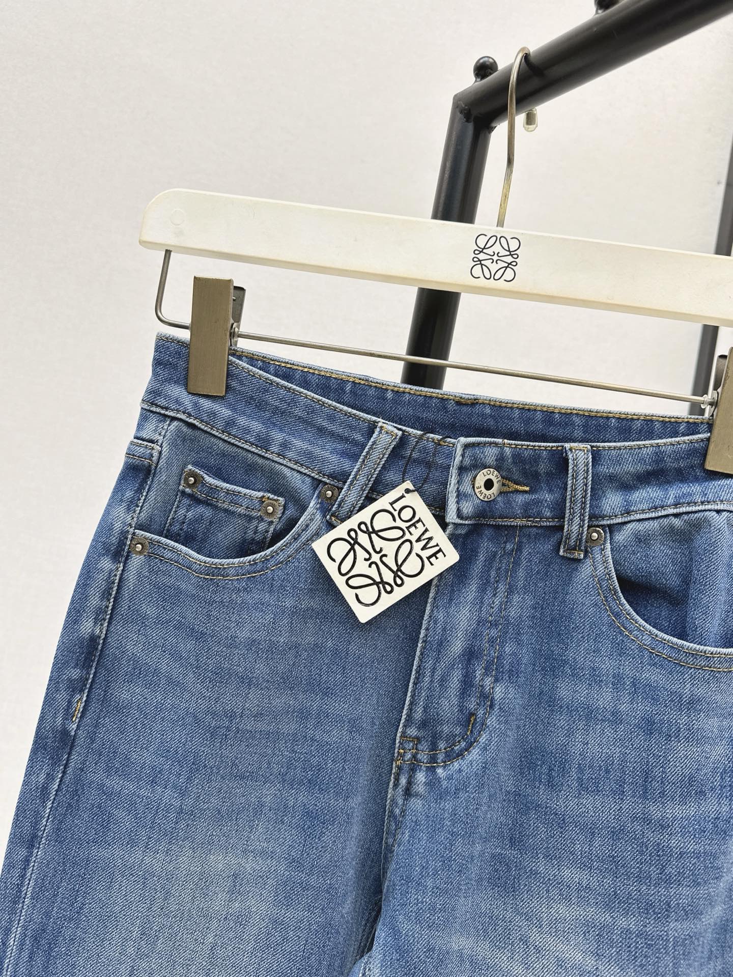 Loe NEW flared jeans