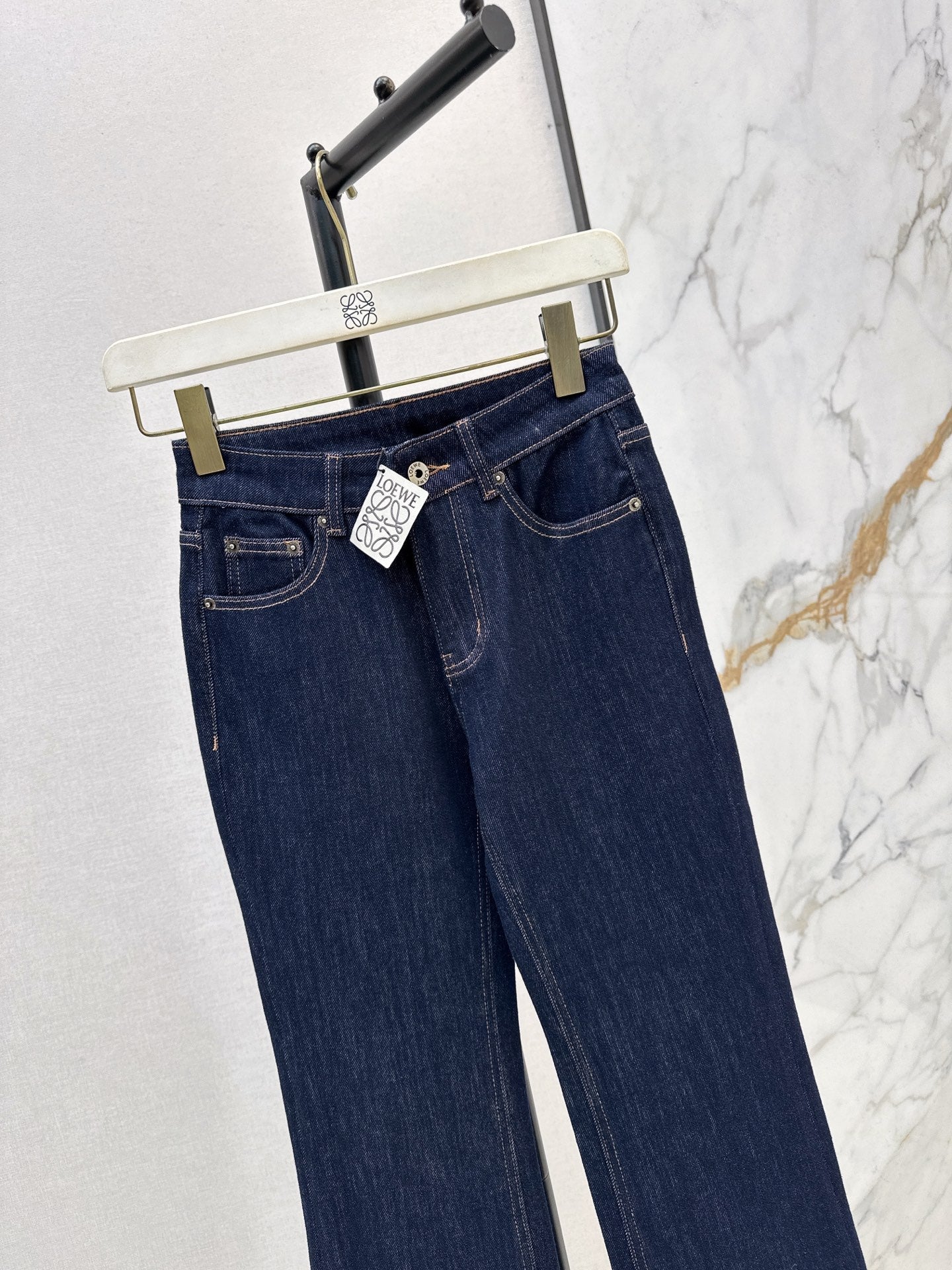 Loe NEW flared jeans