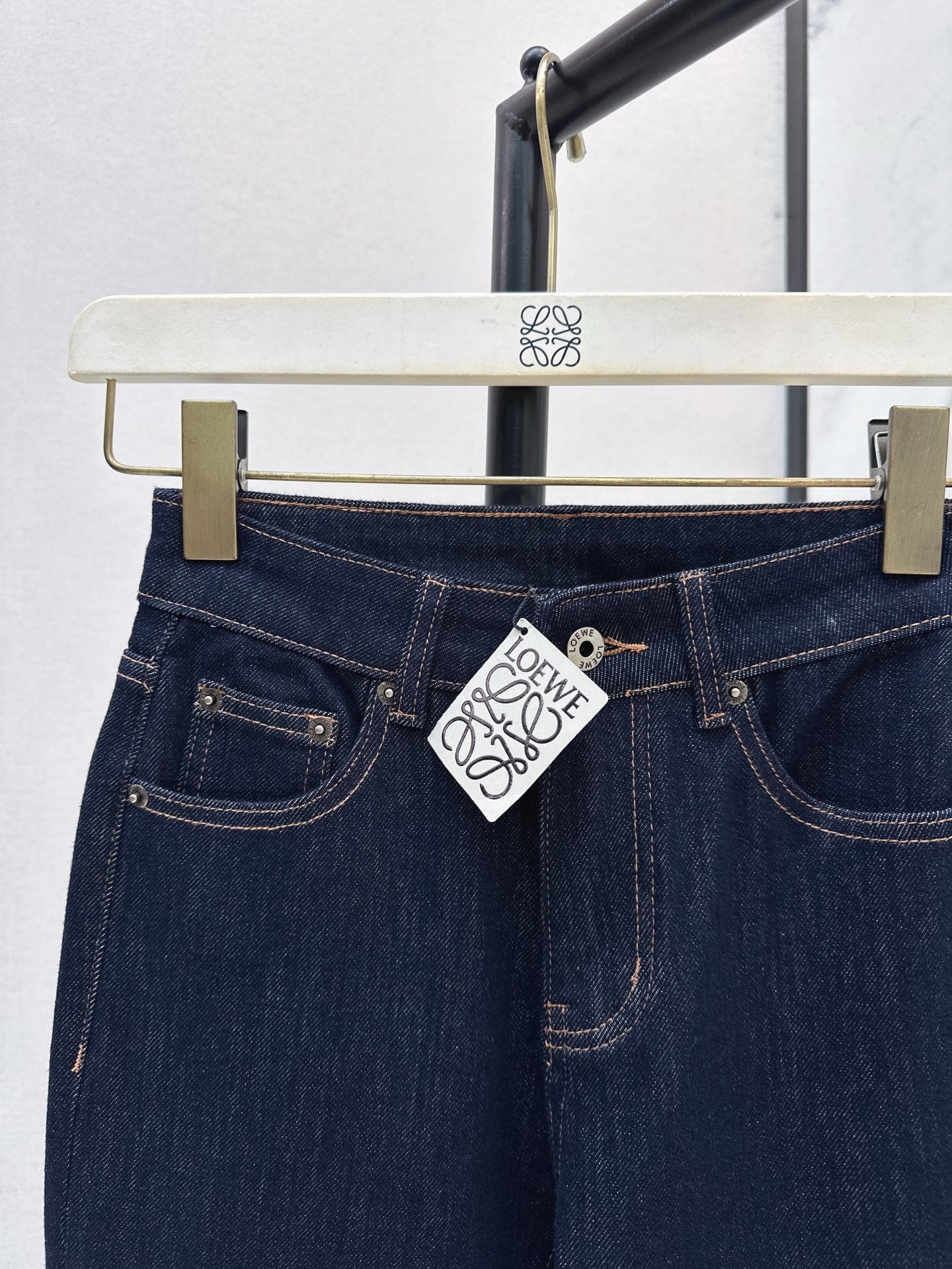 Loe NEW flared jeans