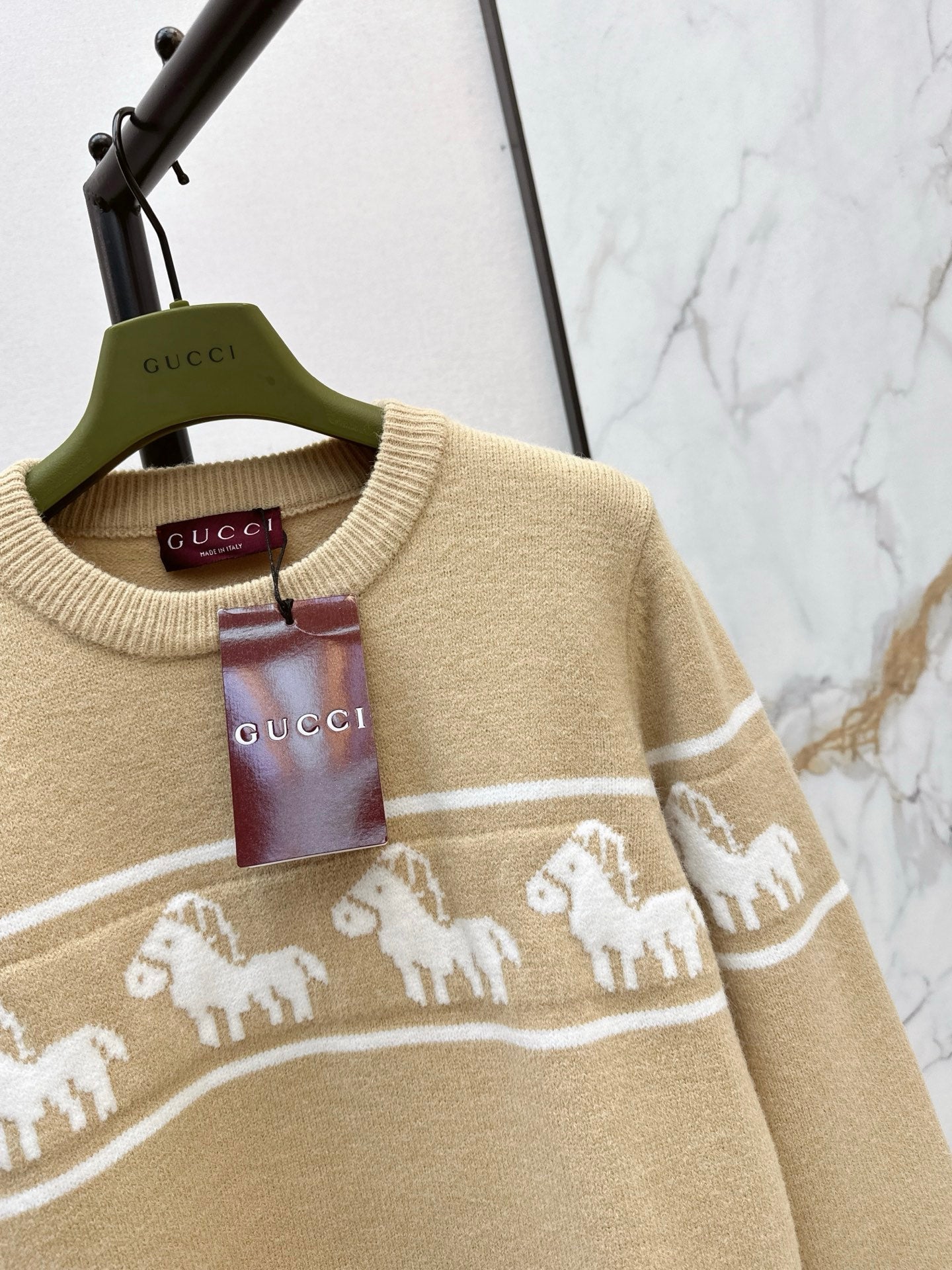 Chan NEW Jacquard sweater