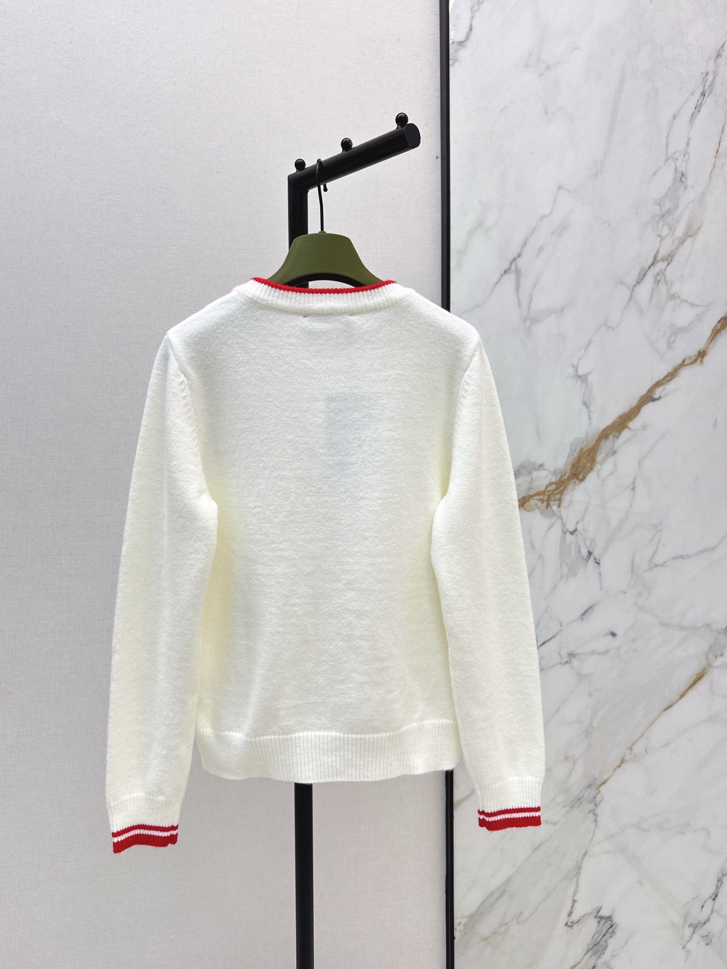 Guc NEW V-neck cardigan