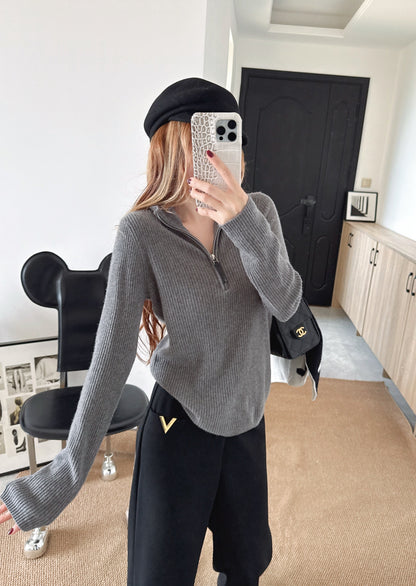 Brun NEW zip-up sweater