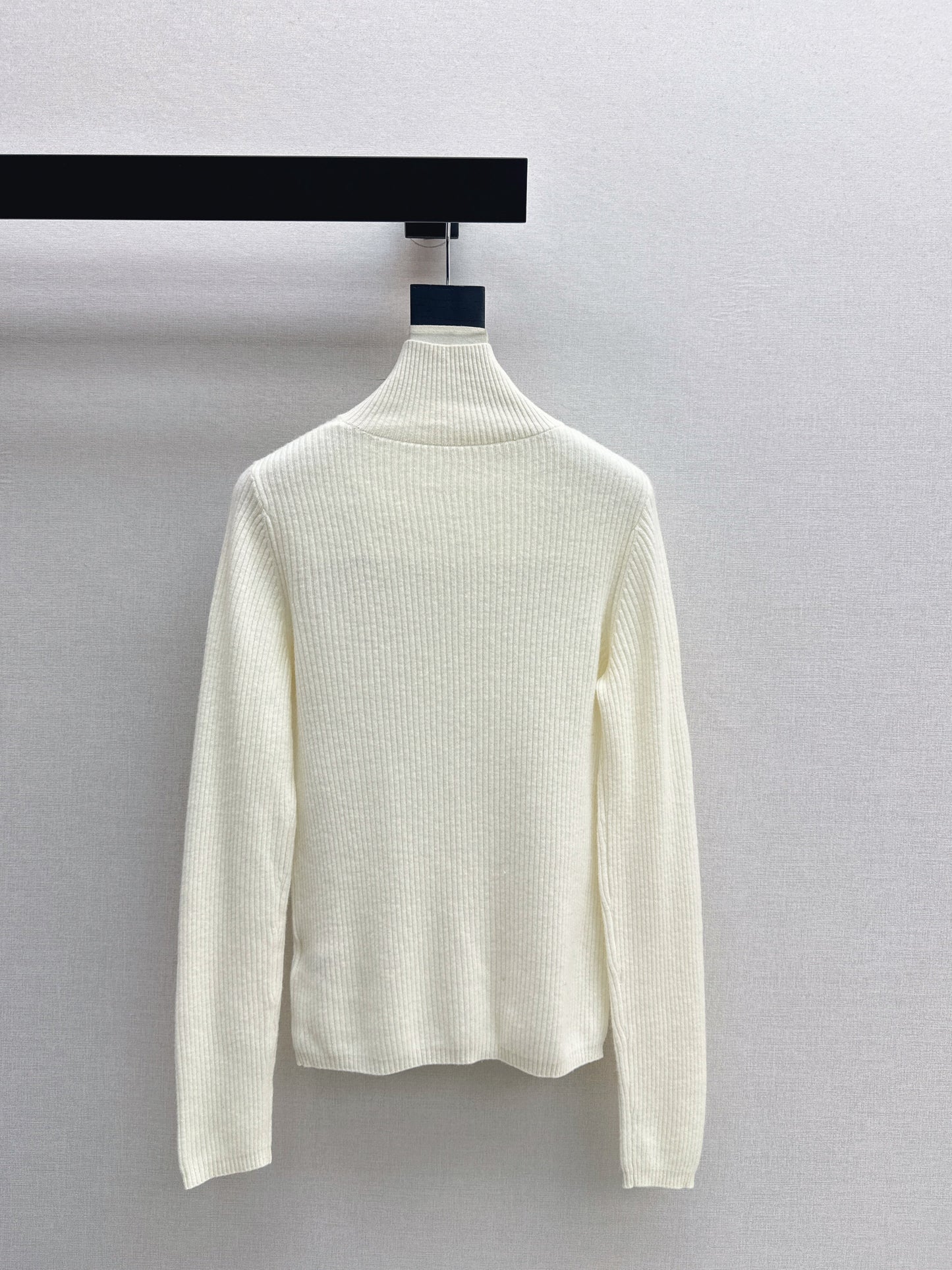 Brun NEW zip-up sweater