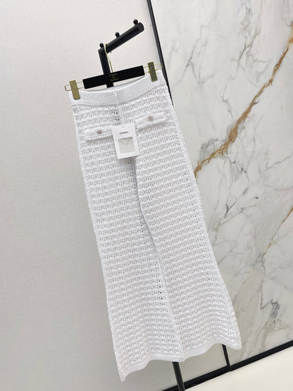 Chan NEW hollow knit pants