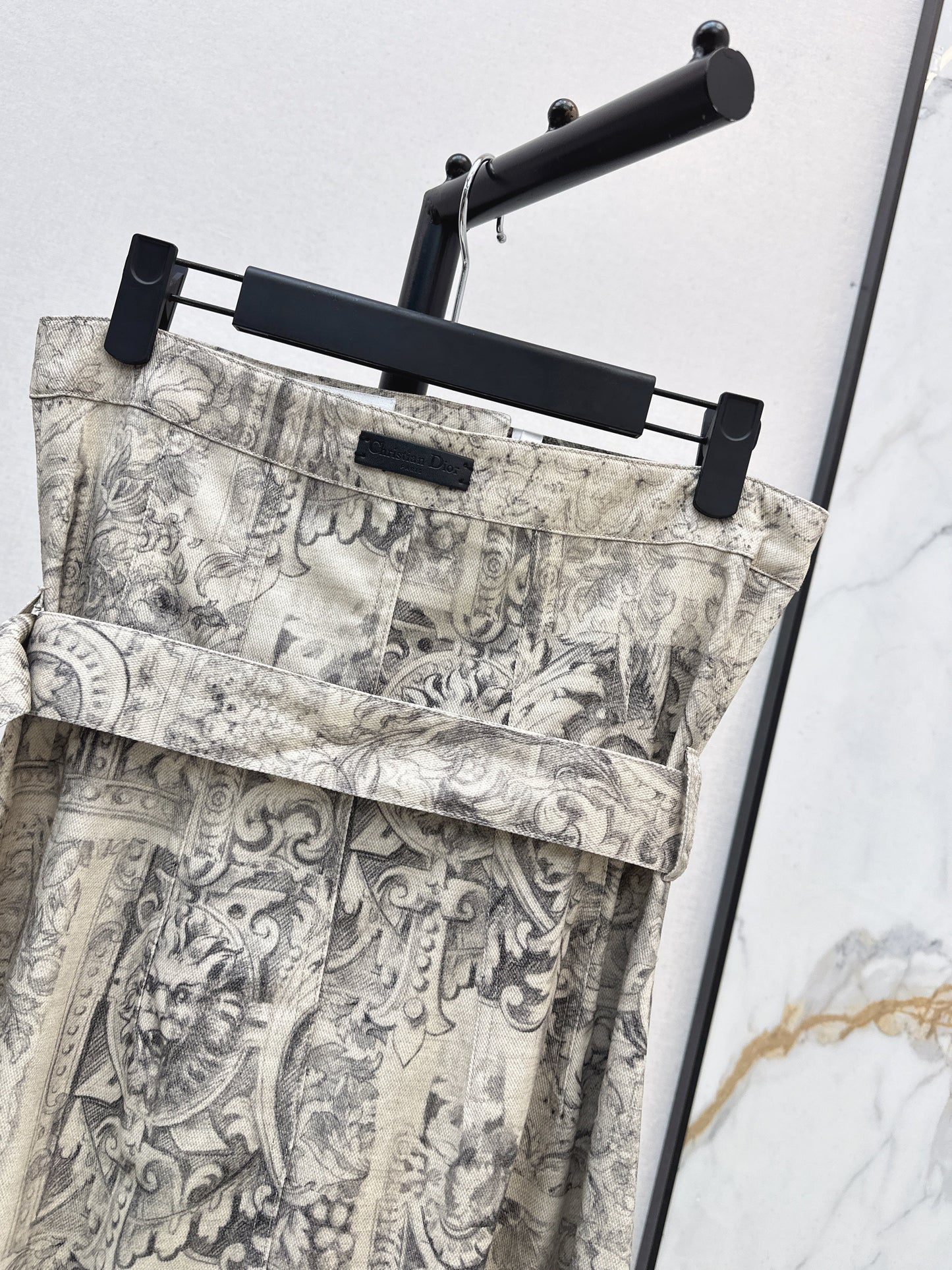 CD NEW strapless dress