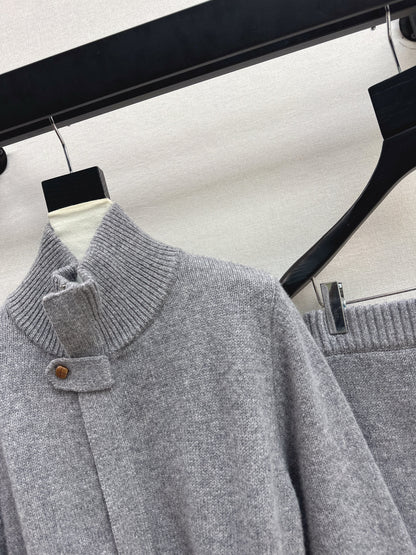 Loro NEW Zippered cardigan skirt set