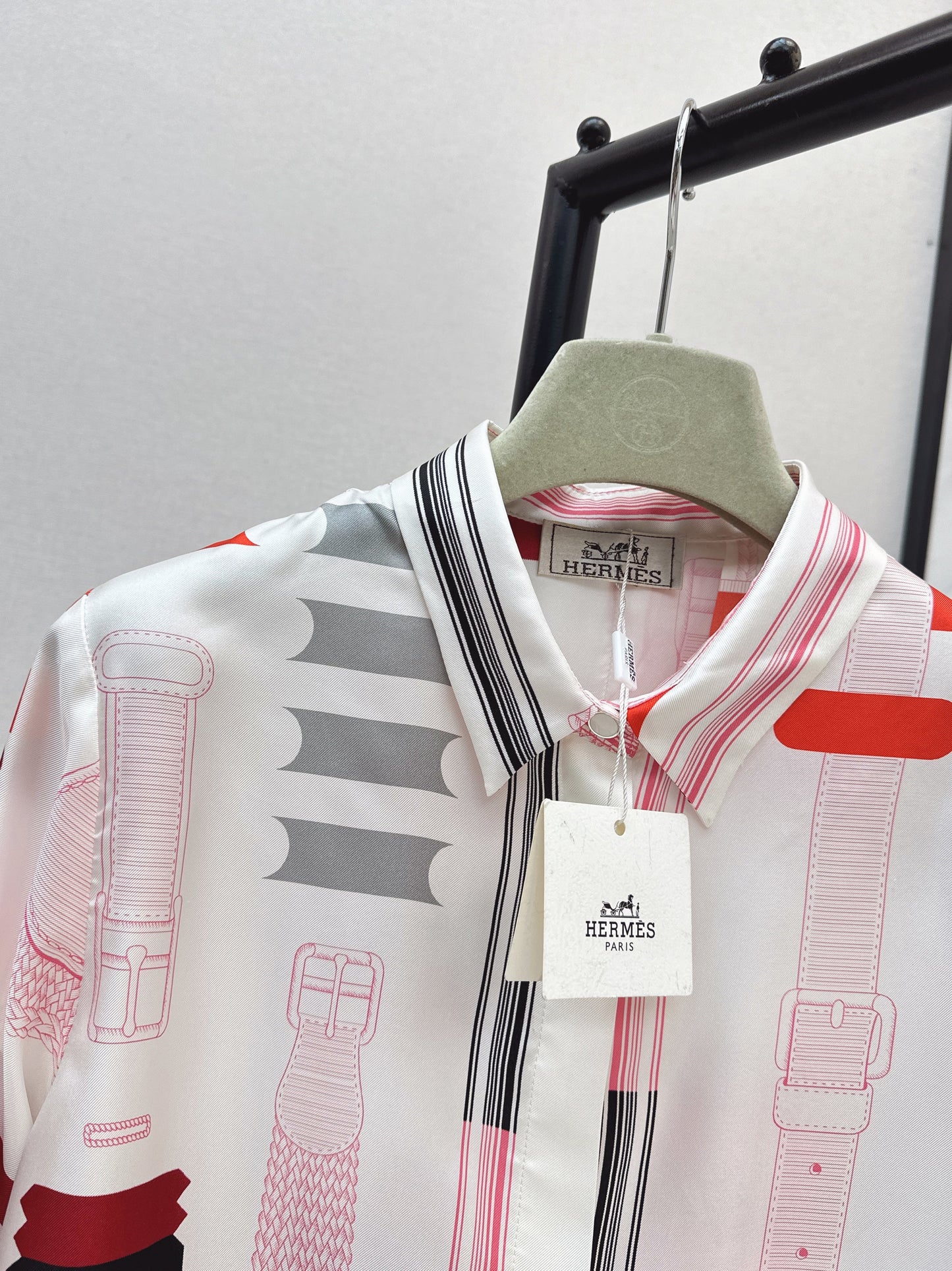 Herm NEW print silk shirts