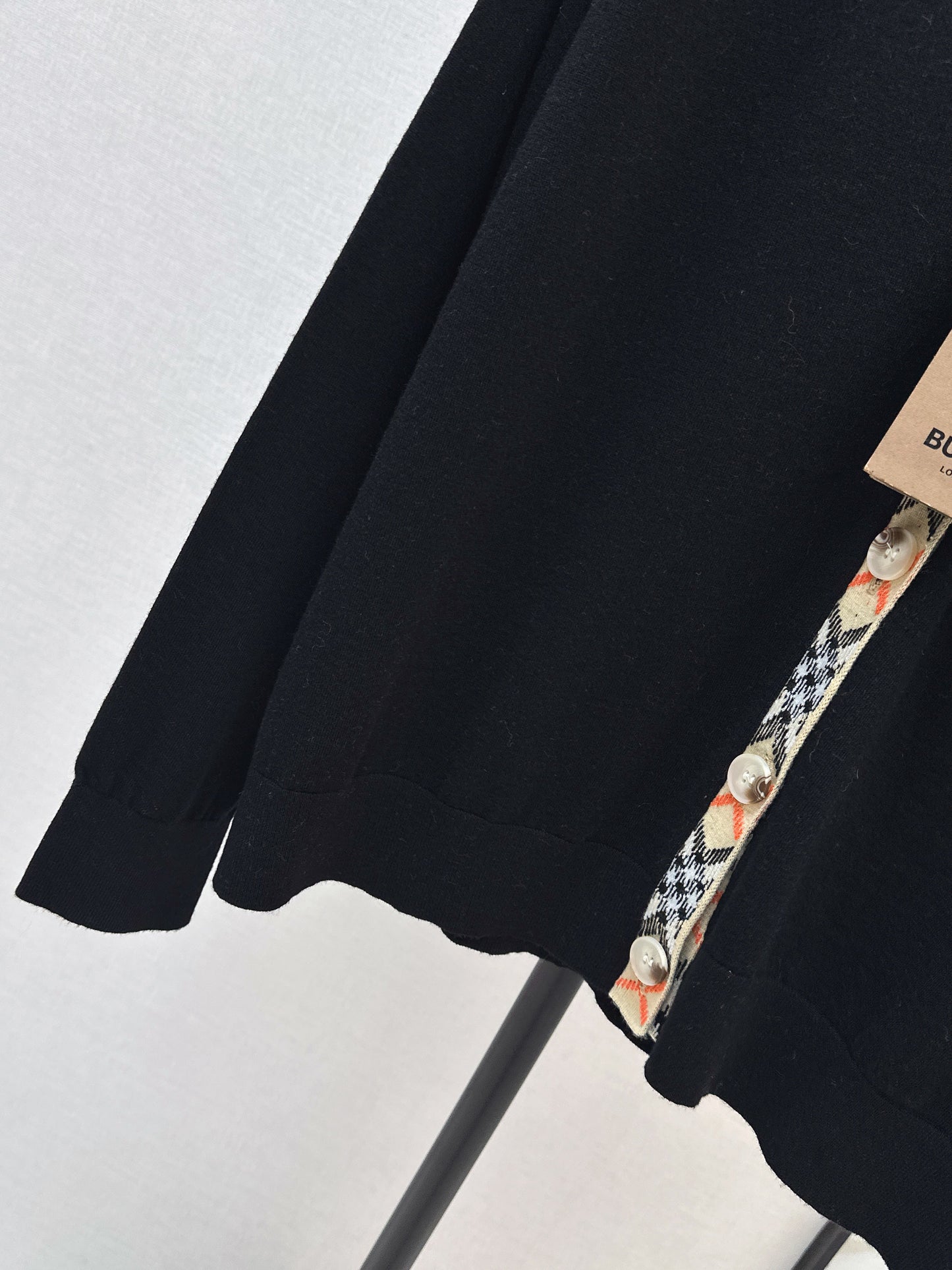 Bur NEW Knitted cardigan