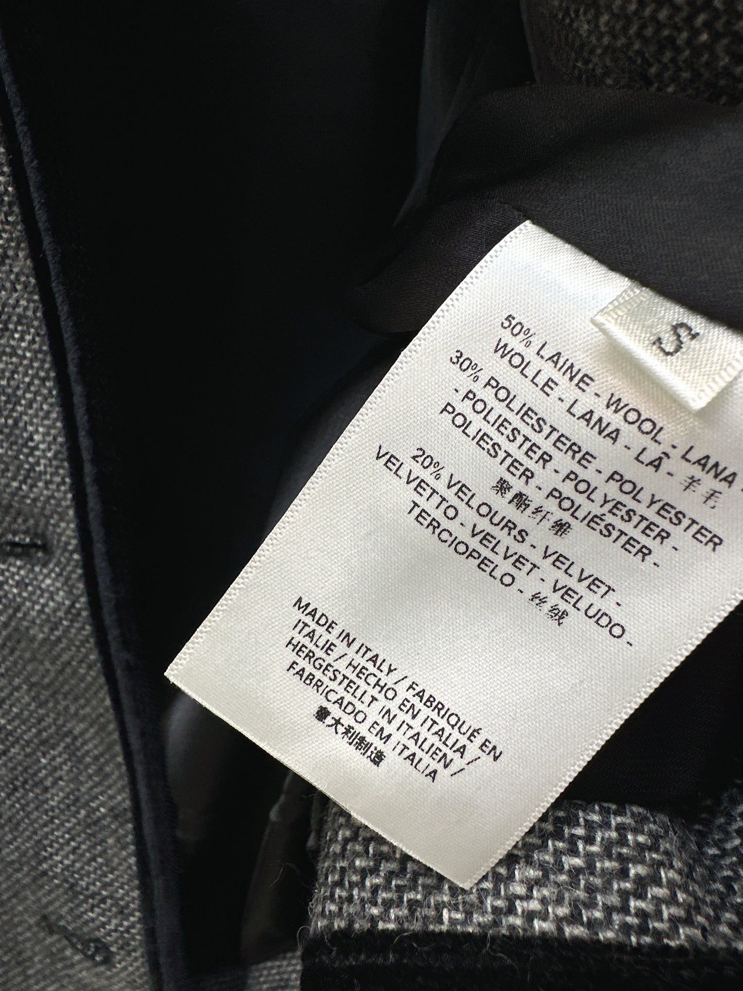 Herm NEW contract velvet jacket