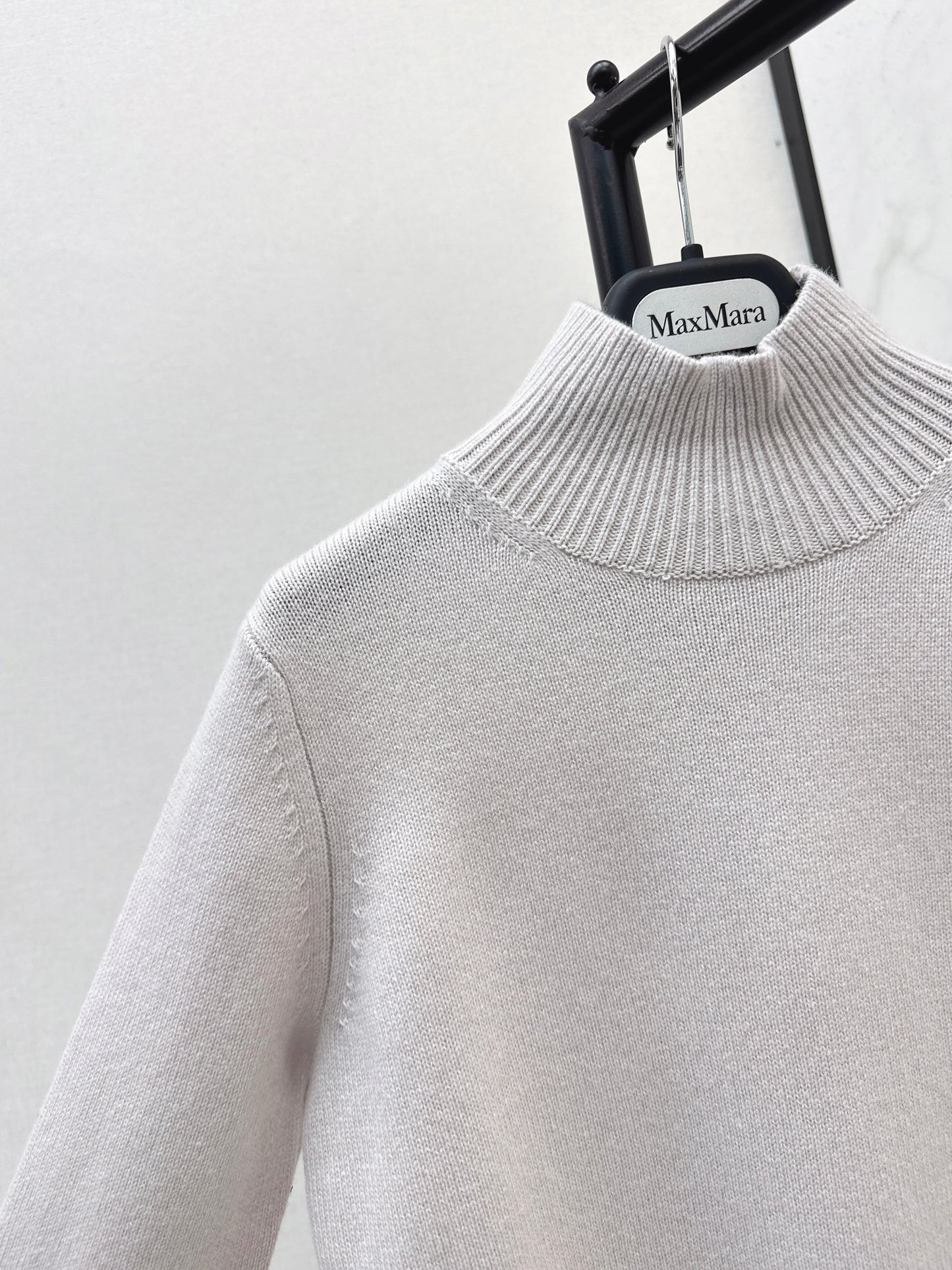 Max NEW high neck sweater