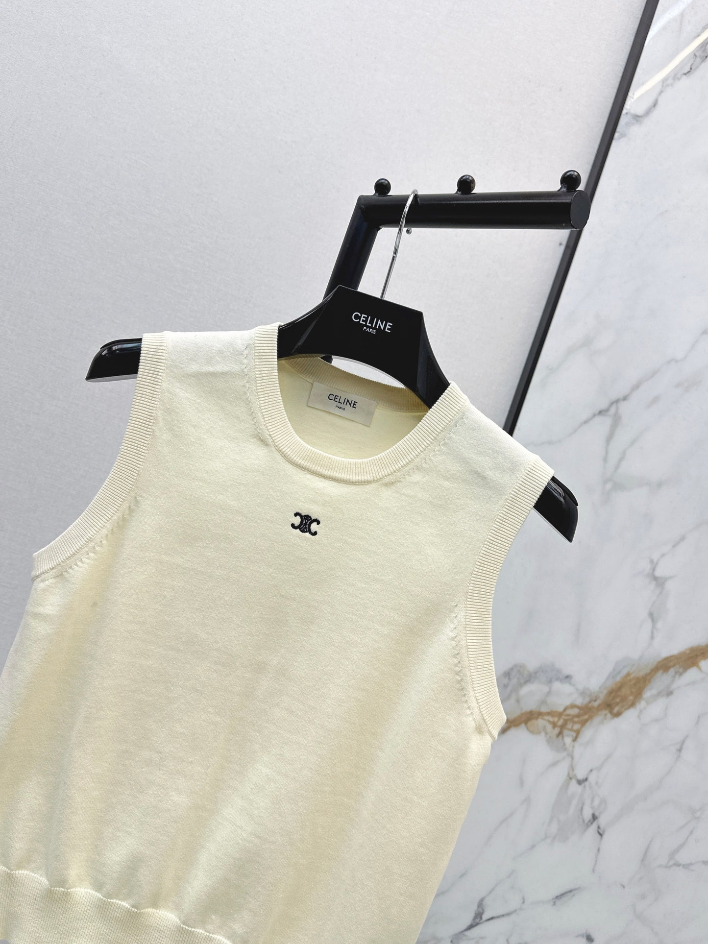 Celi NEW embroidered sleeveless vest