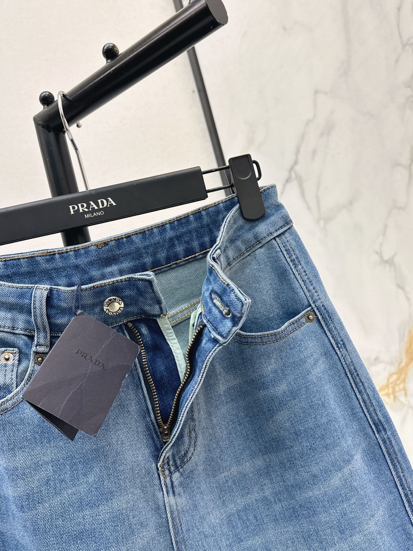 Pra NEWStraight-leg jeans