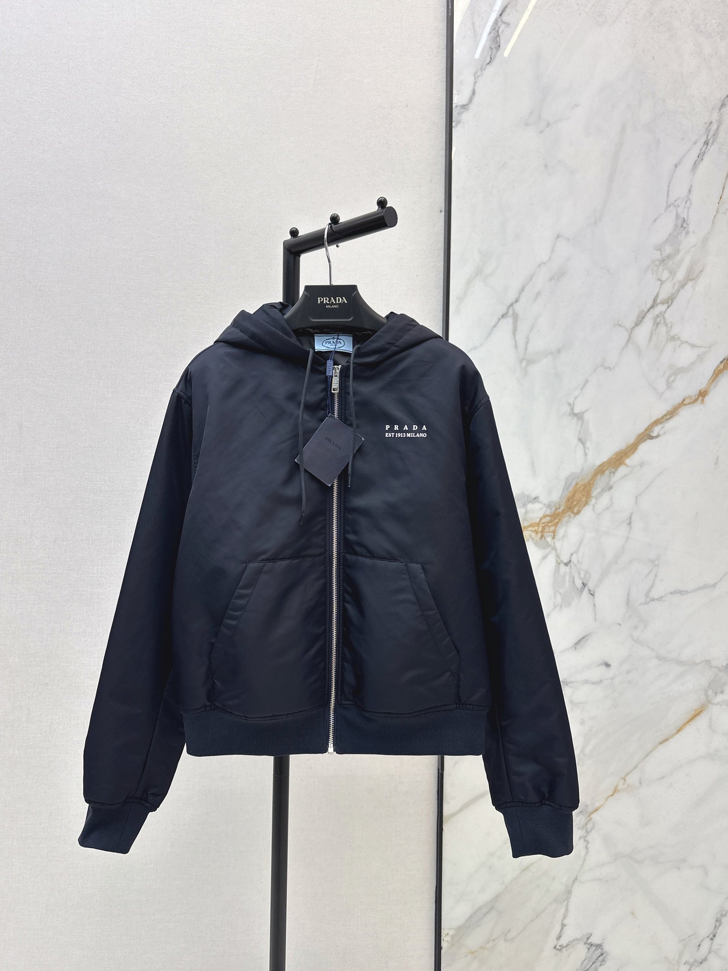 Pra NEW drawstring padded jacket